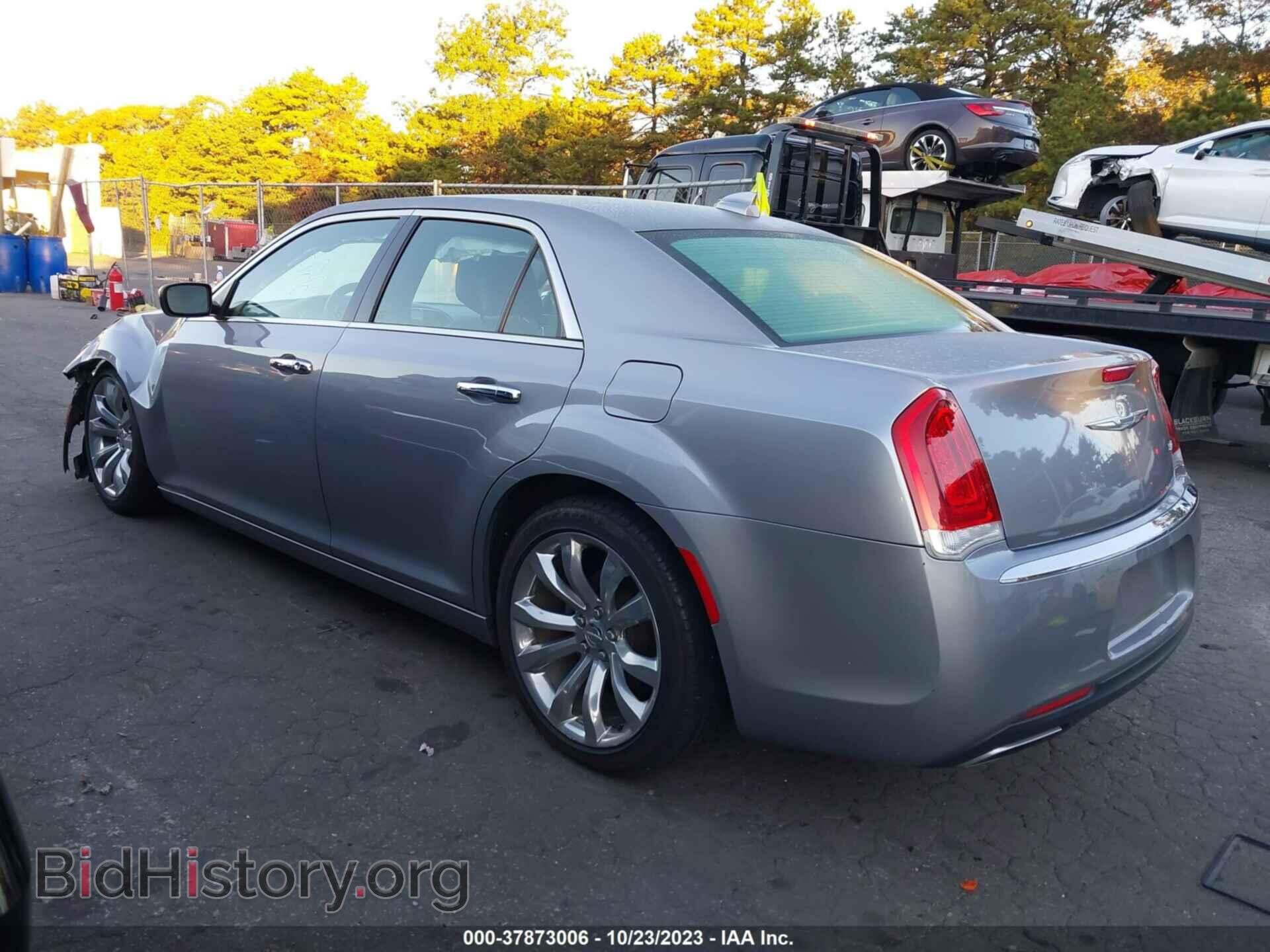 2018 CHRYSLER 300 - VIN: 2C3CCAEG2JH170927 - Фото 3