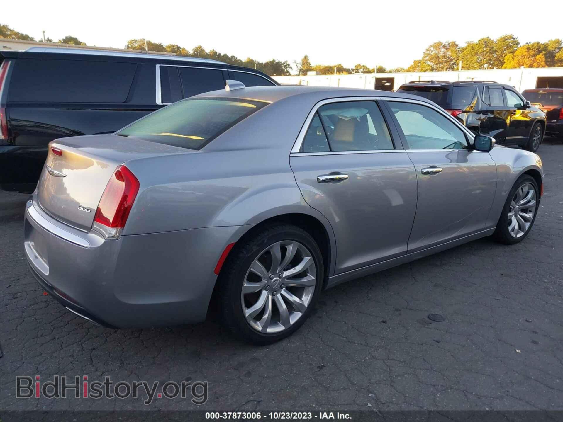 2018 CHRYSLER 300 - VIN: 2C3CCAEG2JH170927 - Фото 4