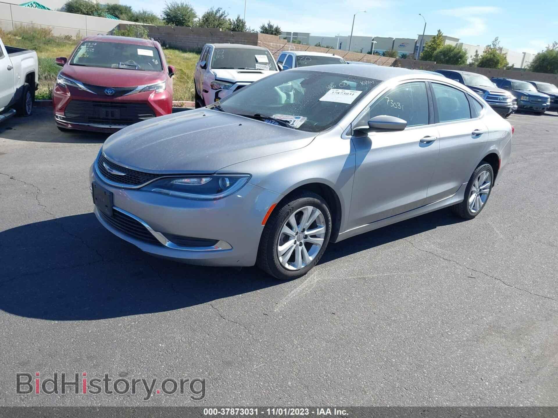 2016 CHRYSLER 200 - VIN: 1C3CCCAB5GN136602 - Фото 2