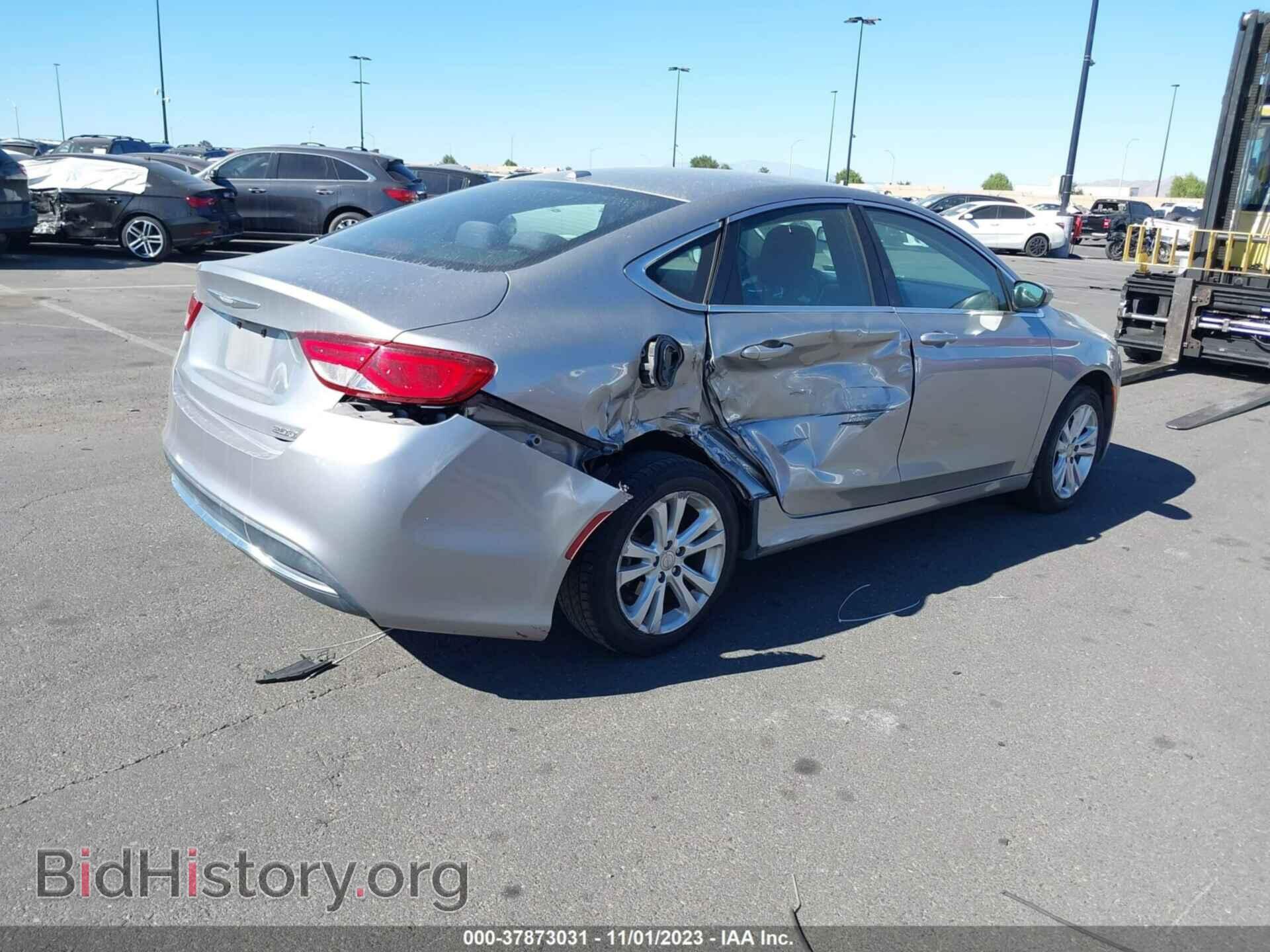 2016 CHRYSLER 200 - VIN: 1C3CCCAB5GN136602 - Фото 4