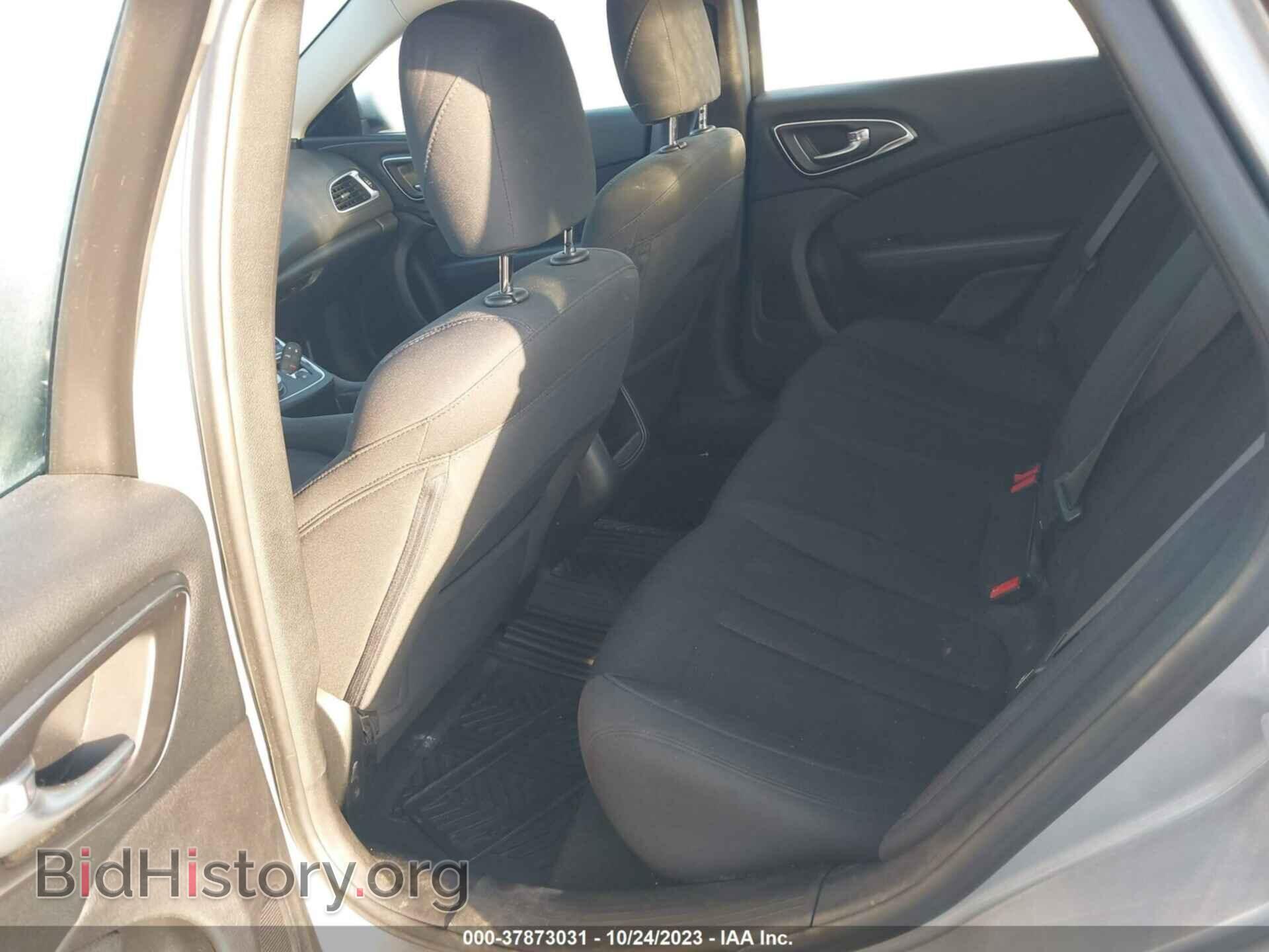 2016 CHRYSLER 200 - VIN: 1C3CCCAB5GN136602 - Фото 8