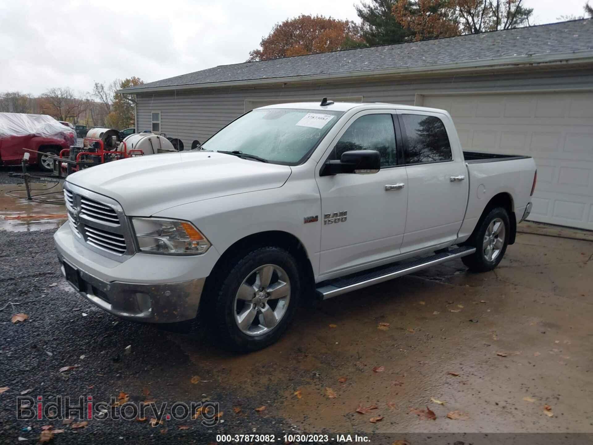 2017 RAM 1500 - VIN: 3C6RR7LT1HG751313 - Фото 2