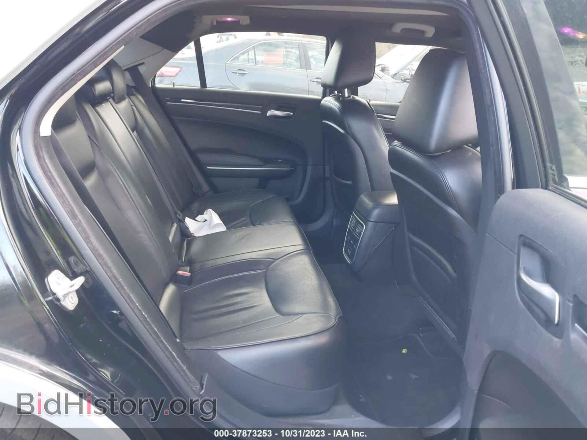 2016 CHRYSLER 300 - VIN: 2C3CCAEG1GH343426 - Фото 8