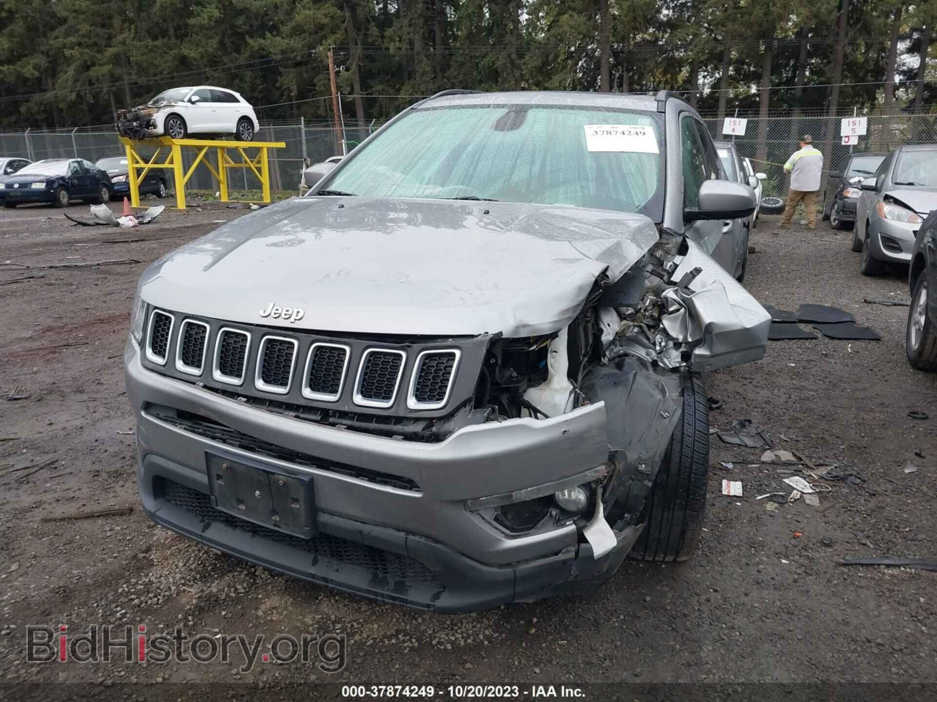 2017 JEEP COMPASS - VIN: 3C4NJDBB8HT647415 - Фото 2