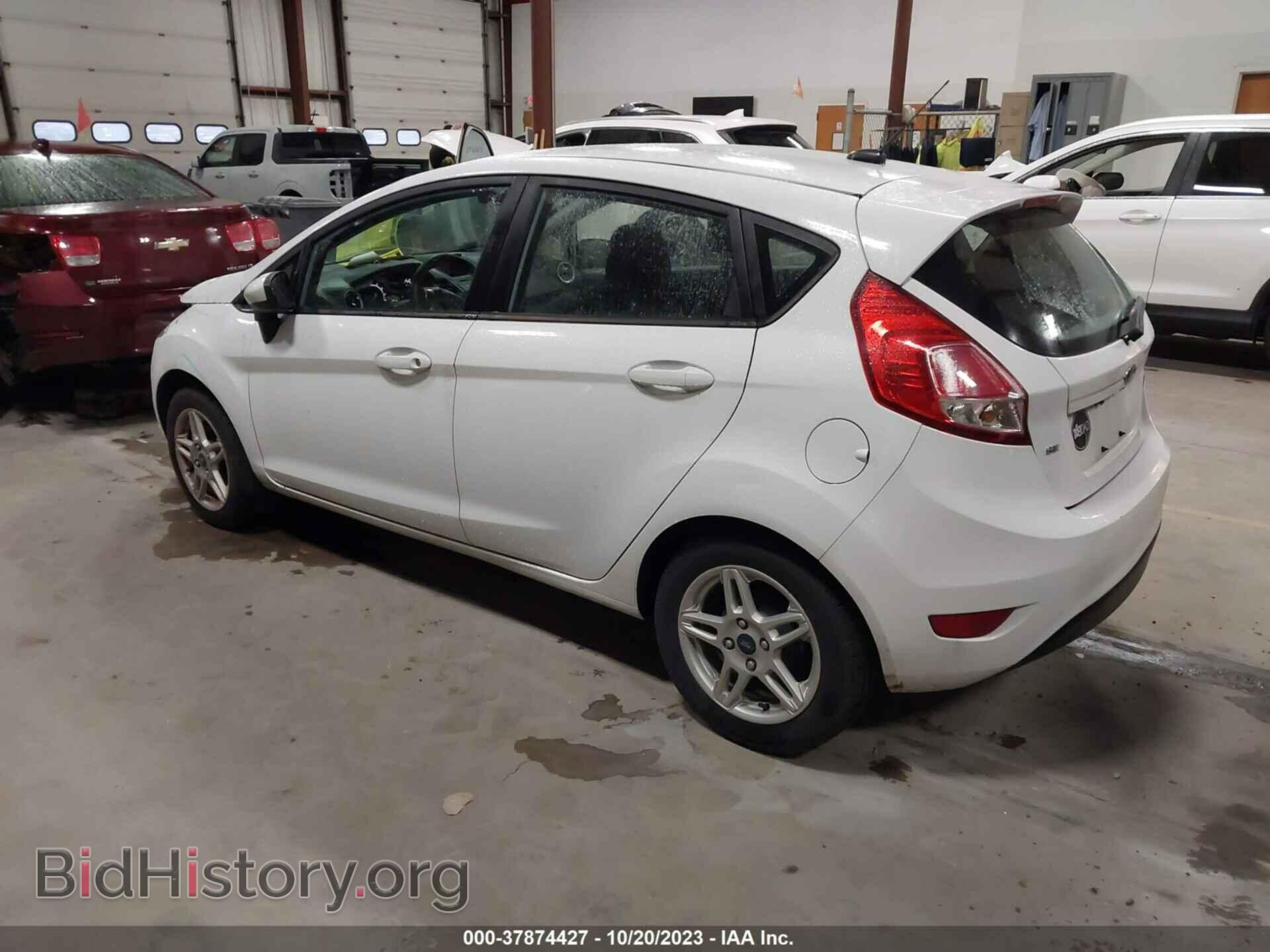 2018 FORD FIESTA - VIN: 3FADP4EJ3JM132969 - Фото 3
