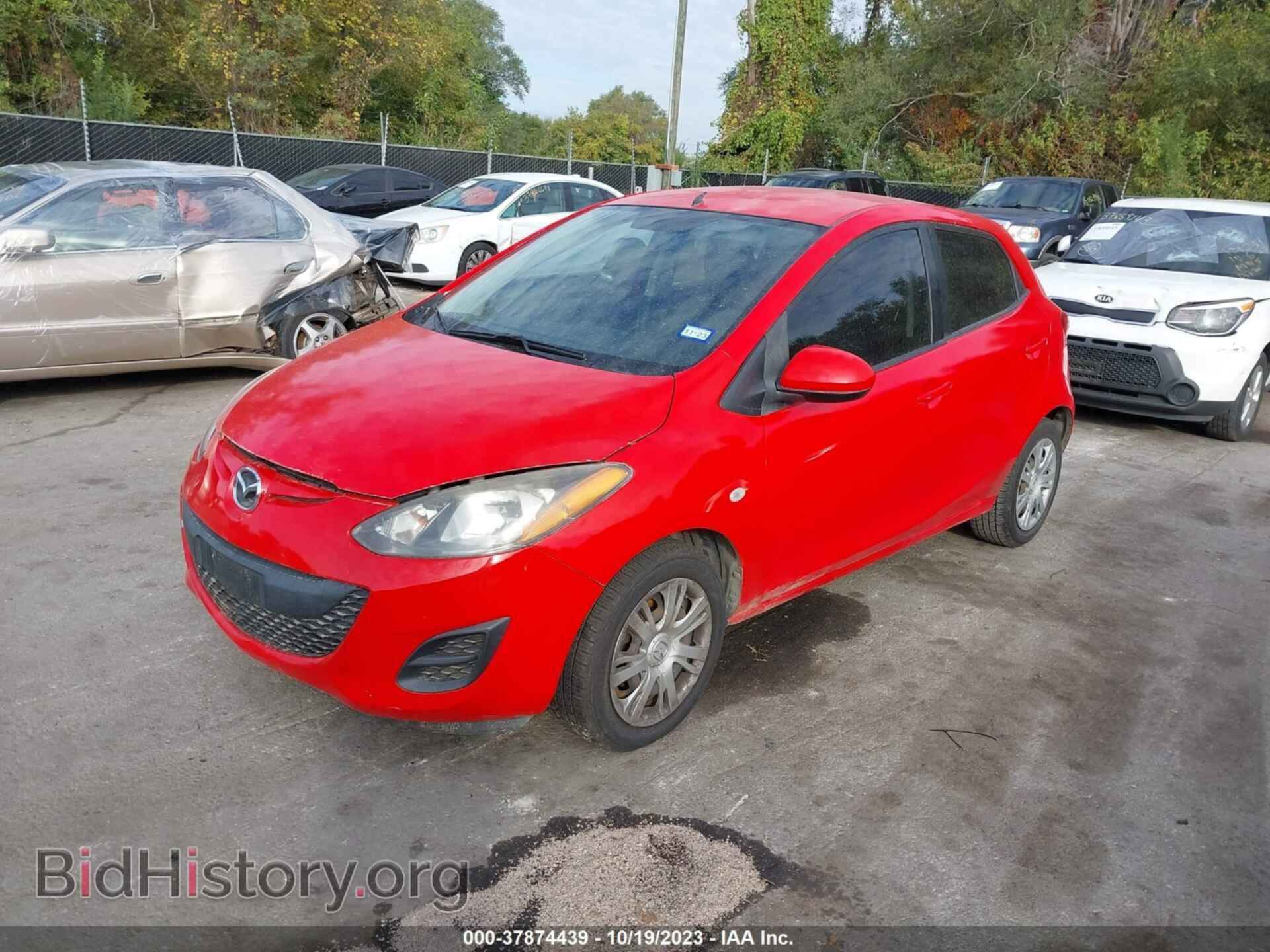 2011 MAZDA MAZDA2 - VIN: JM1DE1HY4B0129378 - Фото 2