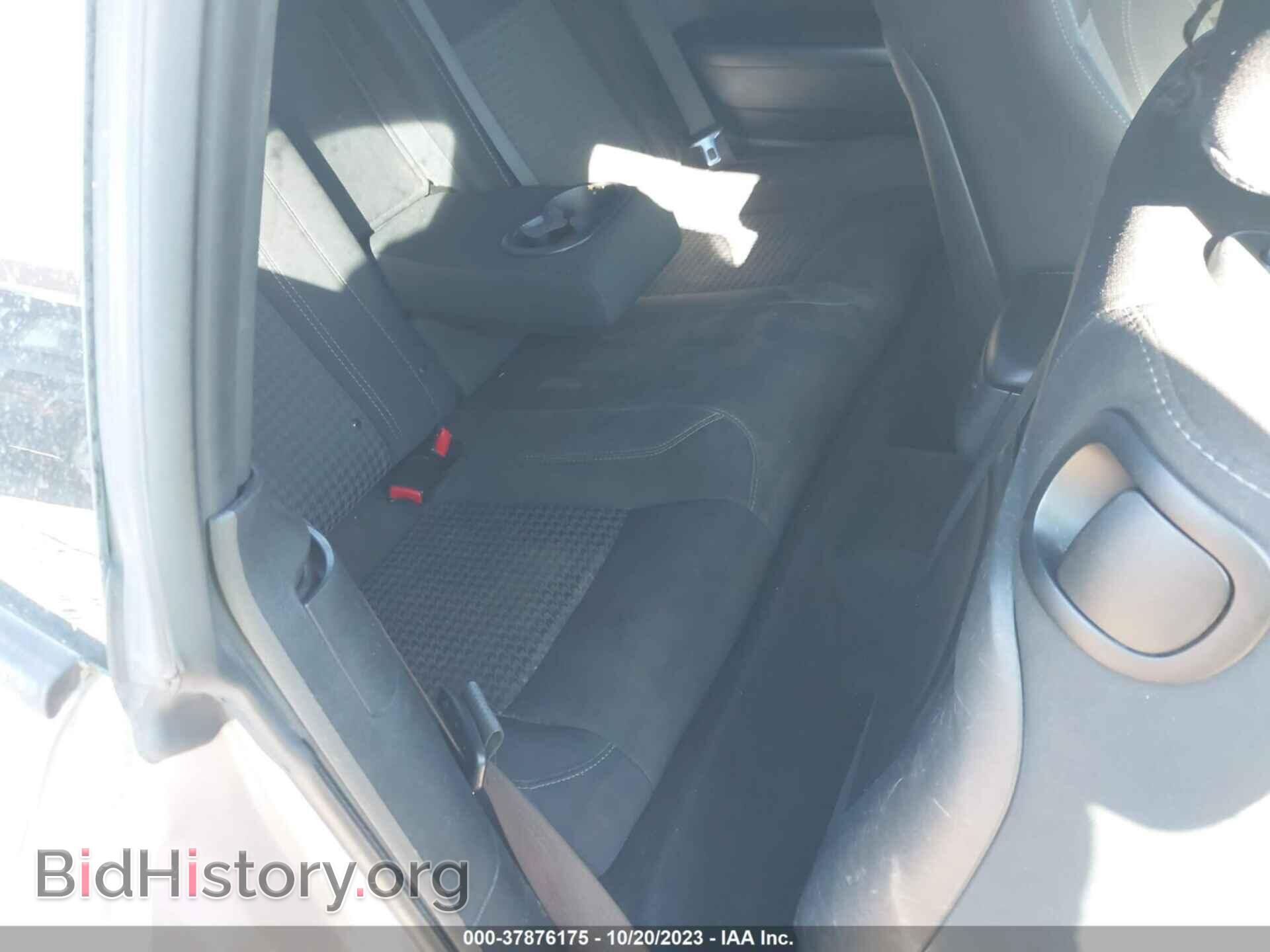 2015 DODGE CHALLENGER - VIN: 2C3CDZAG7FH894606 - Фото 8
