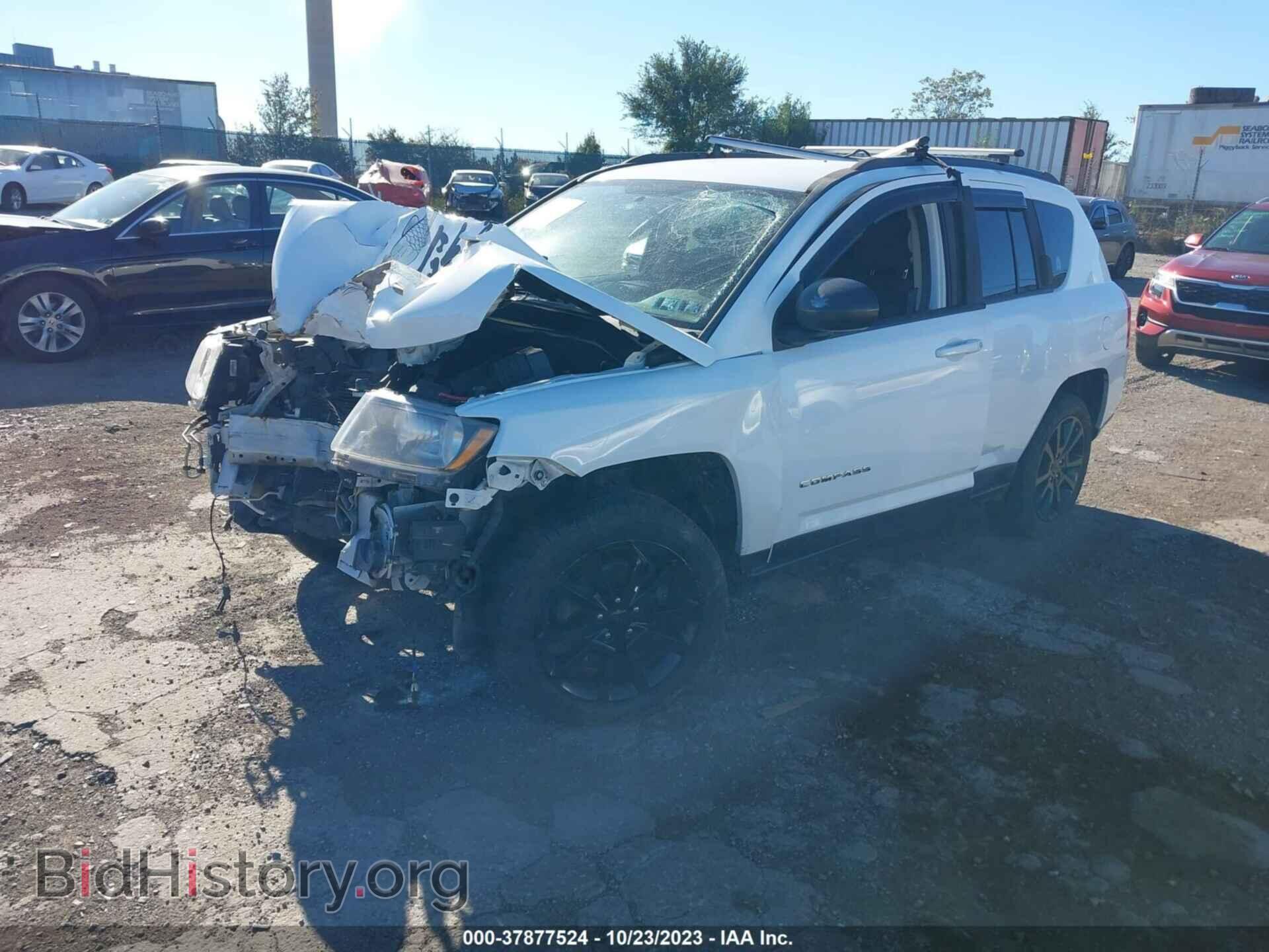 2012 JEEP COMPASS - VIN: 1C4NJDEB5CD689633 - Фото 2