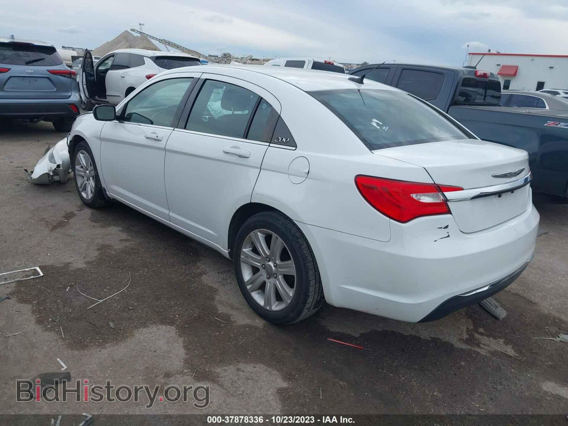 2013 CHRYSLER 200 - VIN: 1C3CCBAB7DN762223 - Фото 3