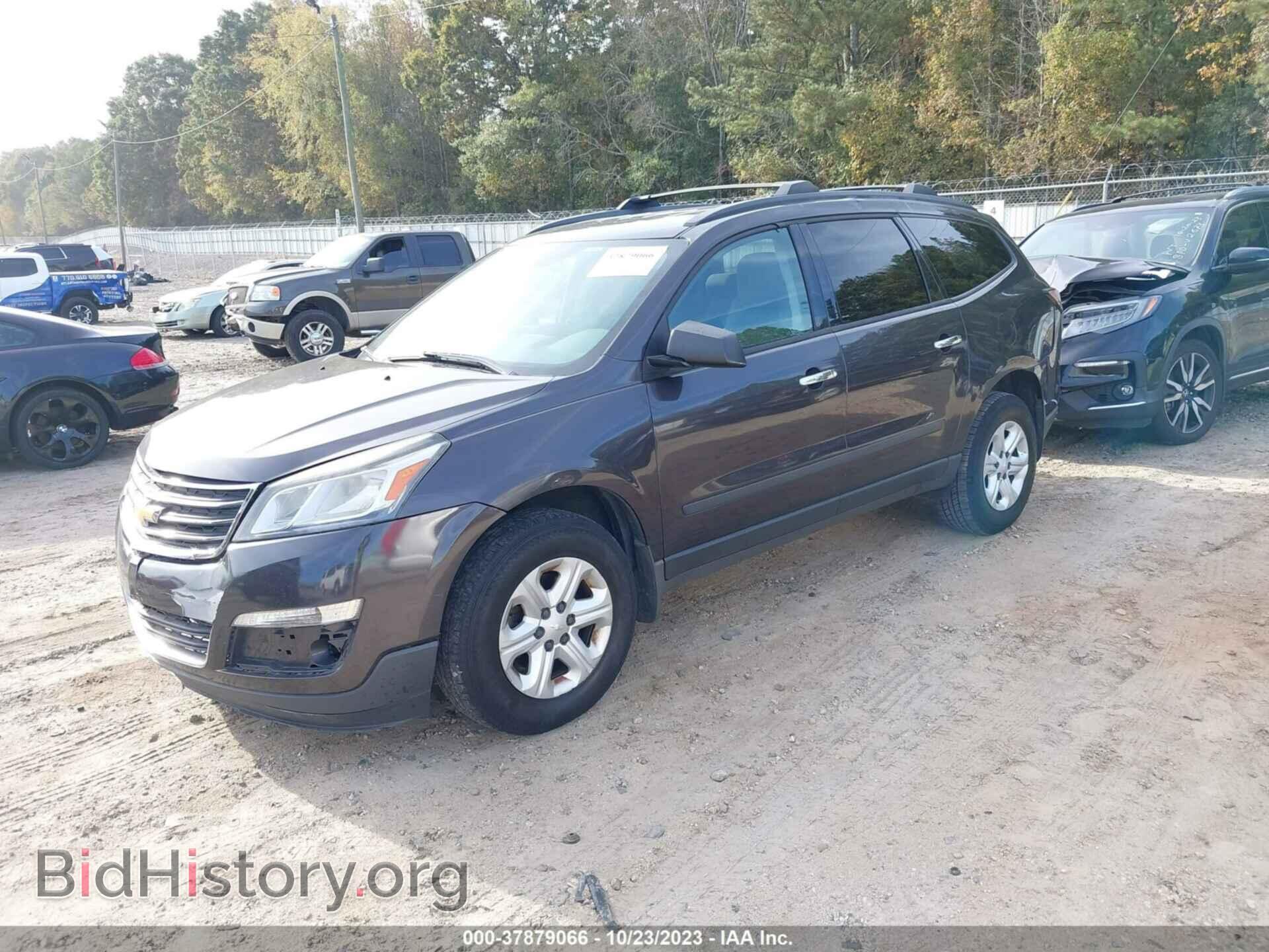 2014 CHEVROLET TRAVERSE - VIN: 1GNKRFKD9EJ179942 - Фото 2