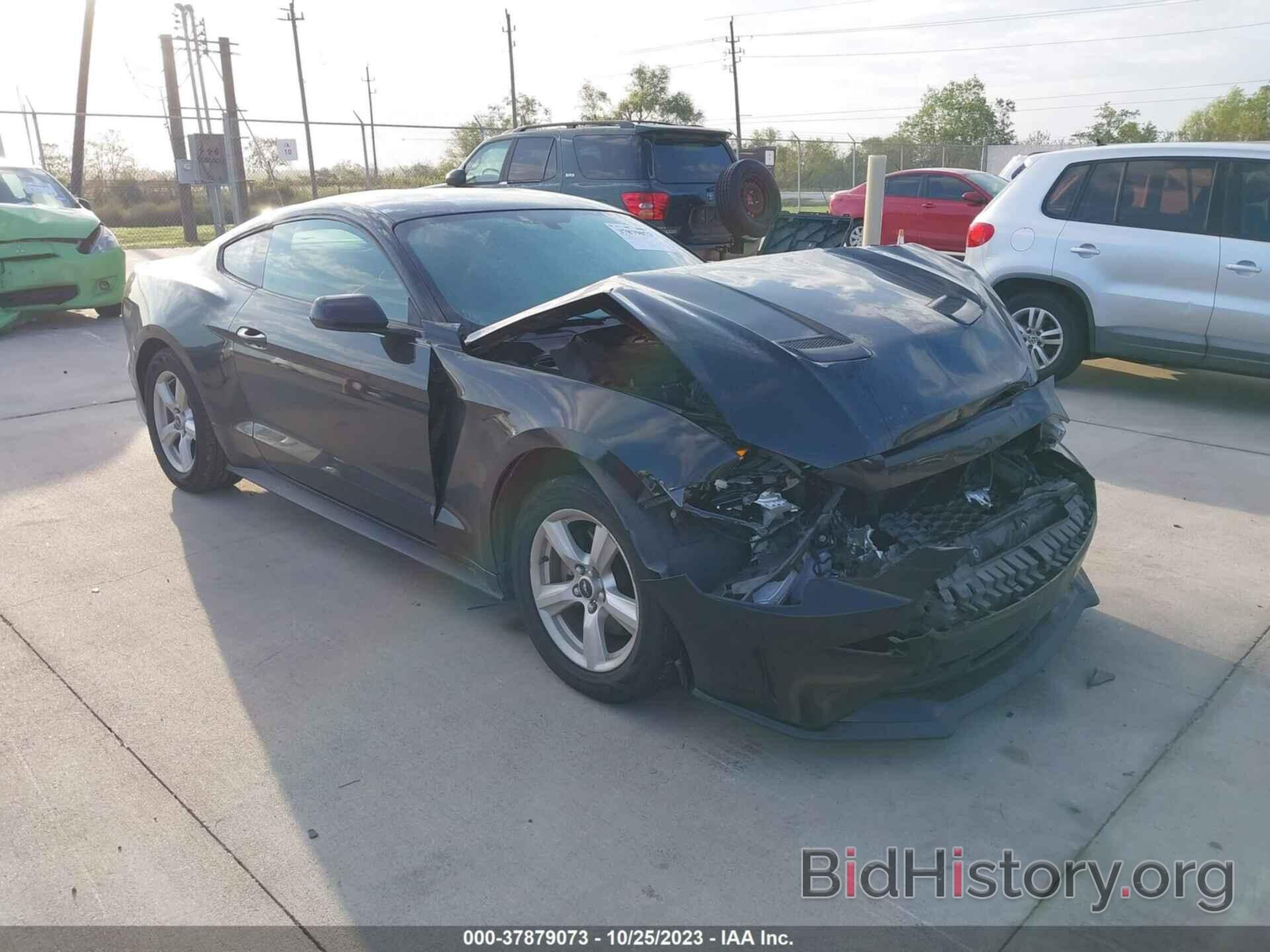 Photo 1FA6P8TH4J5104345 - FORD MUSTANG 2018