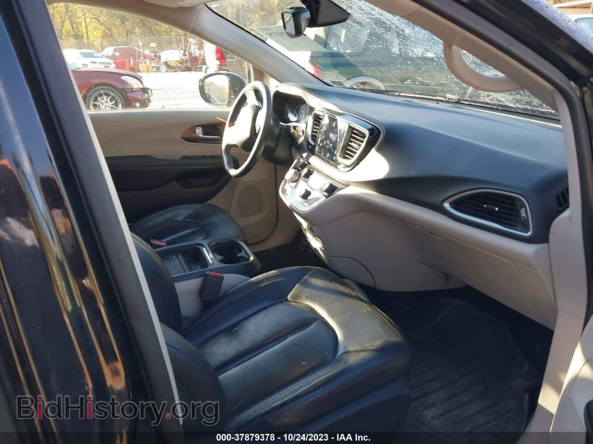 2017 CHRYSLER PACIFICA - VIN: 2C4RC1BG3HR816345 - Фото 5