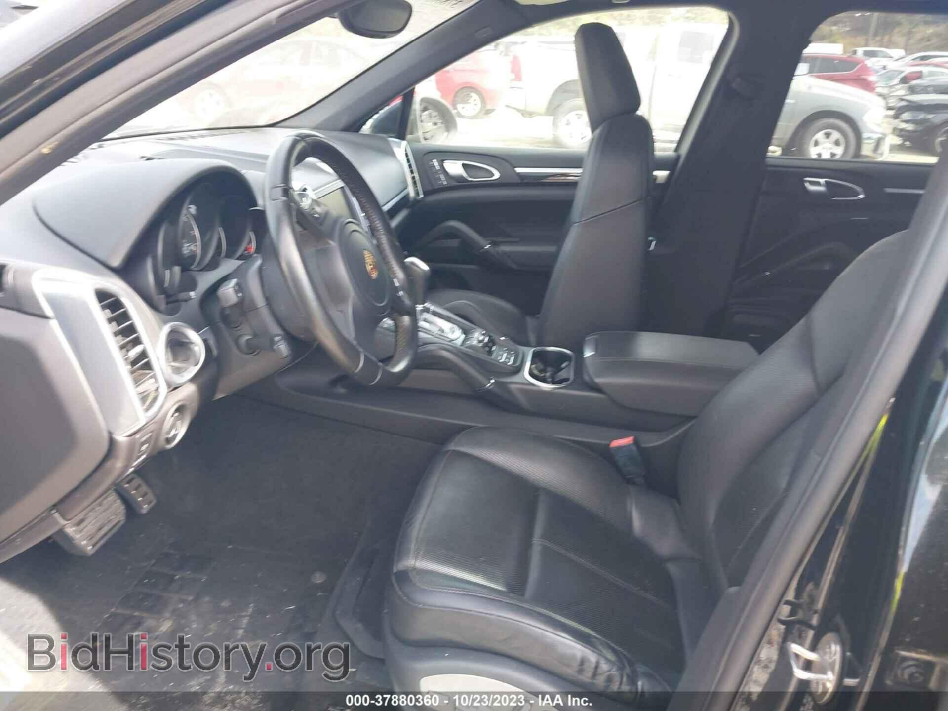 2012 PORSCHE CAYENNE - VIN: WP1AB2A28CLA43402 - Photo 5