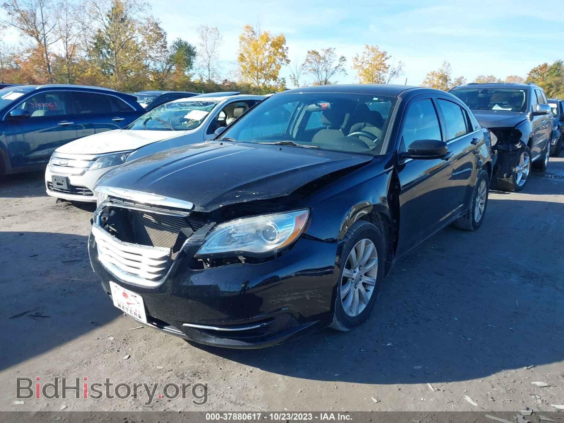 2012 CHRYSLER 200 - VIN: 1C3CCBBB3CN278238 - Фото 2