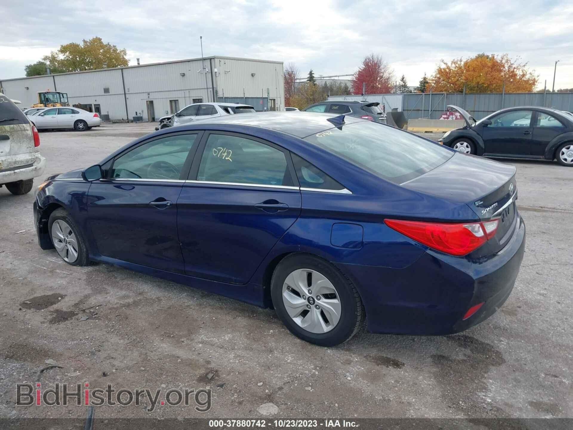 2014 HYUNDAI SONATA - VIN: 5NPEB4ACXEH825635 - Фото 3