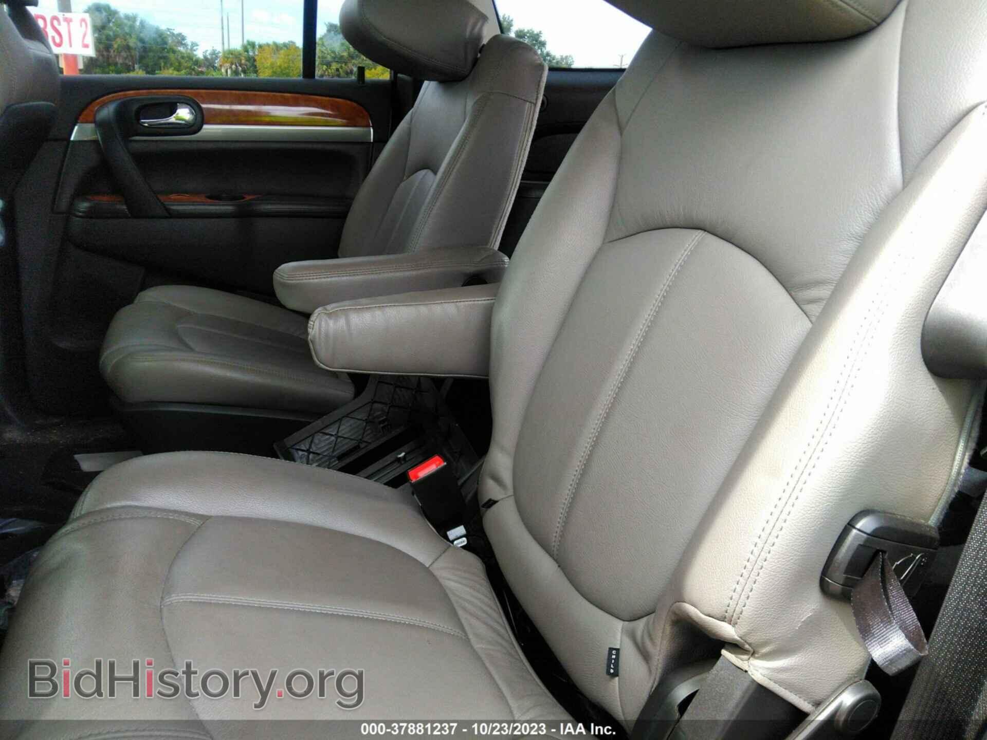 2011 BUICK ENCLAVE - VIN: 5GAKRAED3BJ319343 - Фото 8