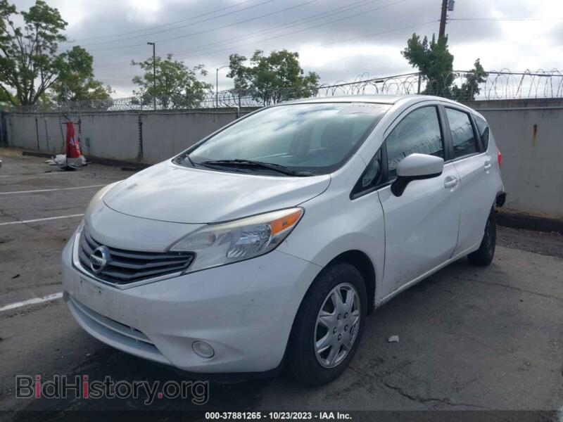 2015 Nissan VERSA NOTE (VIN 3N1CE2CP5FL376551) — photo 2 of 17