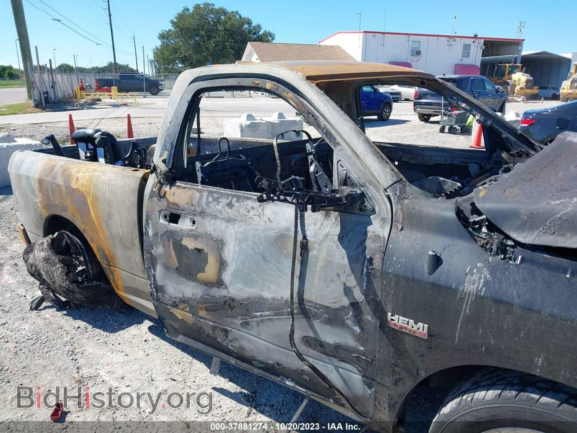 2015 RAM 1500 - VIN: 3C6JR6AT8FG531884 - Фото 6