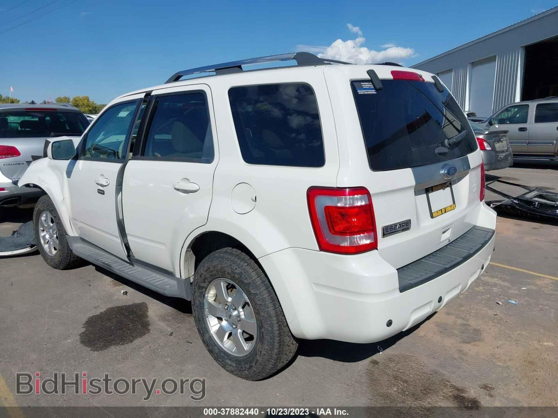 2011 FORD ESCAPE - VIN: 1FMCU9E79BKB60005 - Фото 3
