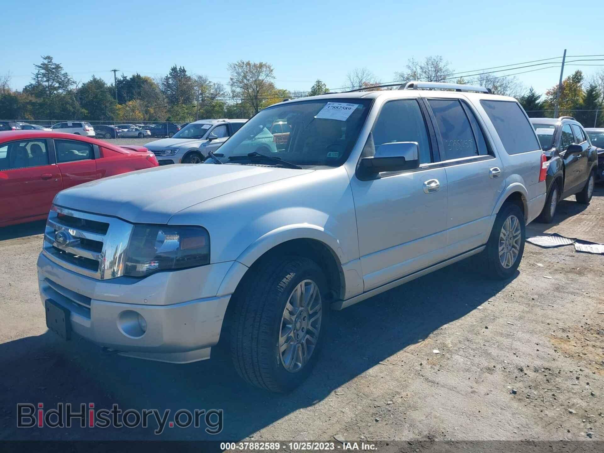 2013 FORD EXPEDITION - VIN: 1FMJU2A51DEF44901 - Фото 2
