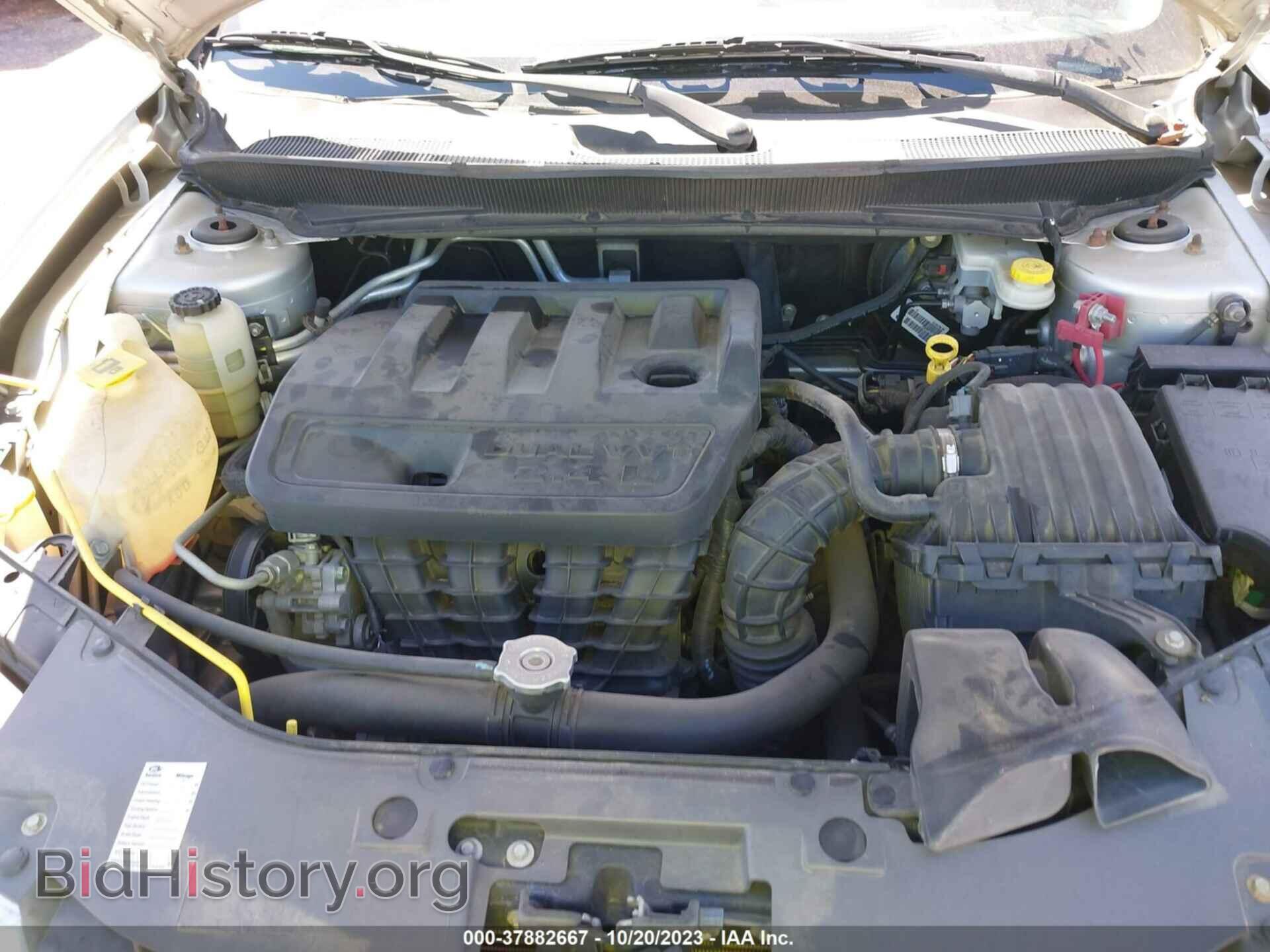 2010 CHRYSLER SEBRING - VIN: 1C3CC4FB0AN236743 - Фото 10