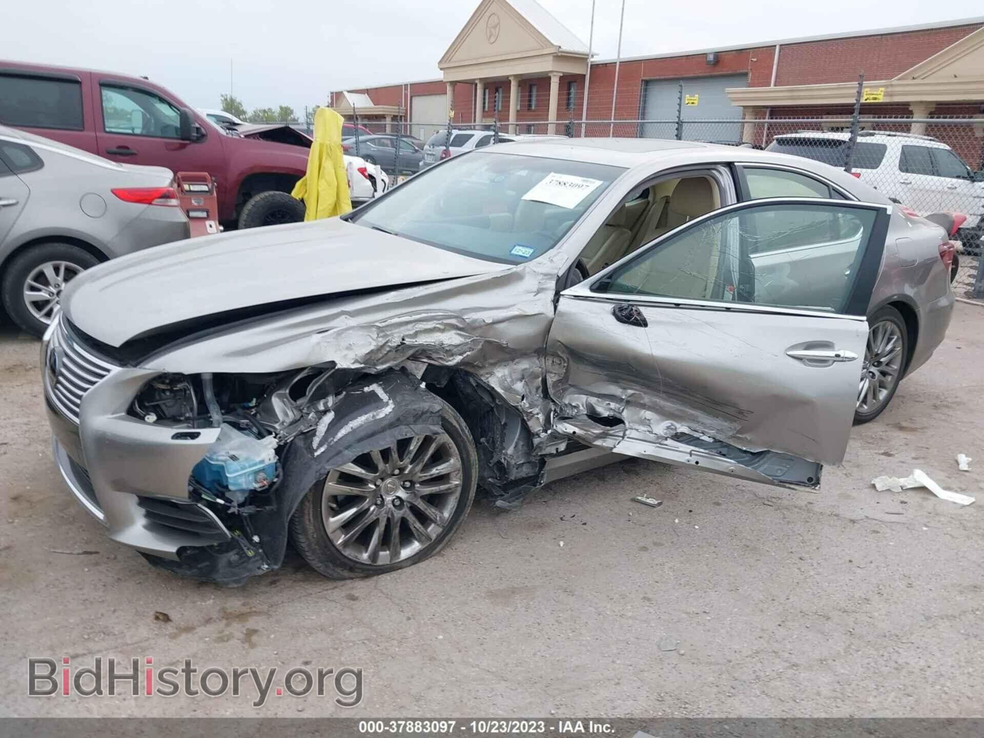 2017 LEXUS LS 460 - VIN: JTHBL5EF6H5143624 - Photo 6