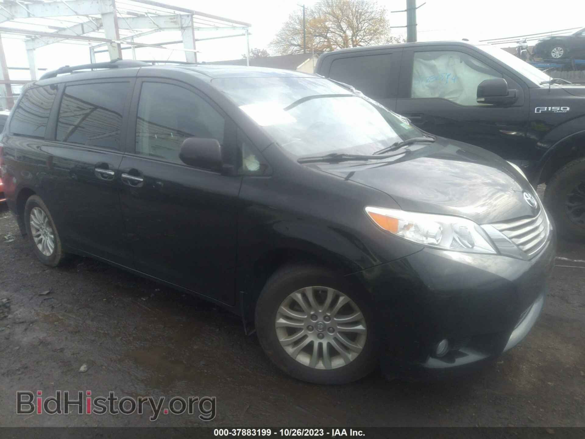Фотография 5TDYZ3DC9HS808564 - TOYOTA SIENNA 2017