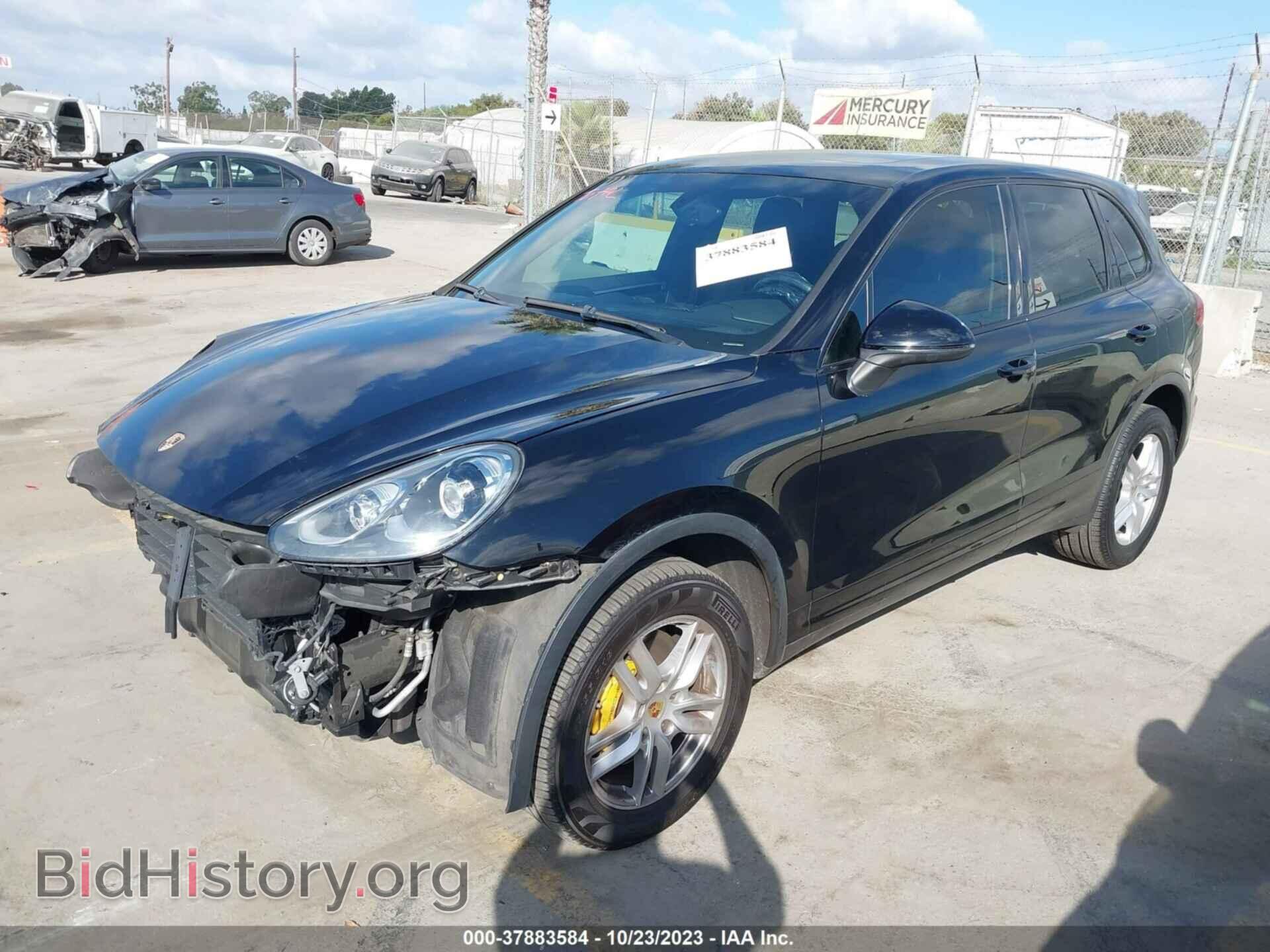 2016 PORSCHE CAYENNE - VIN: WP1AA2A22GLA09450 - Фото 2
