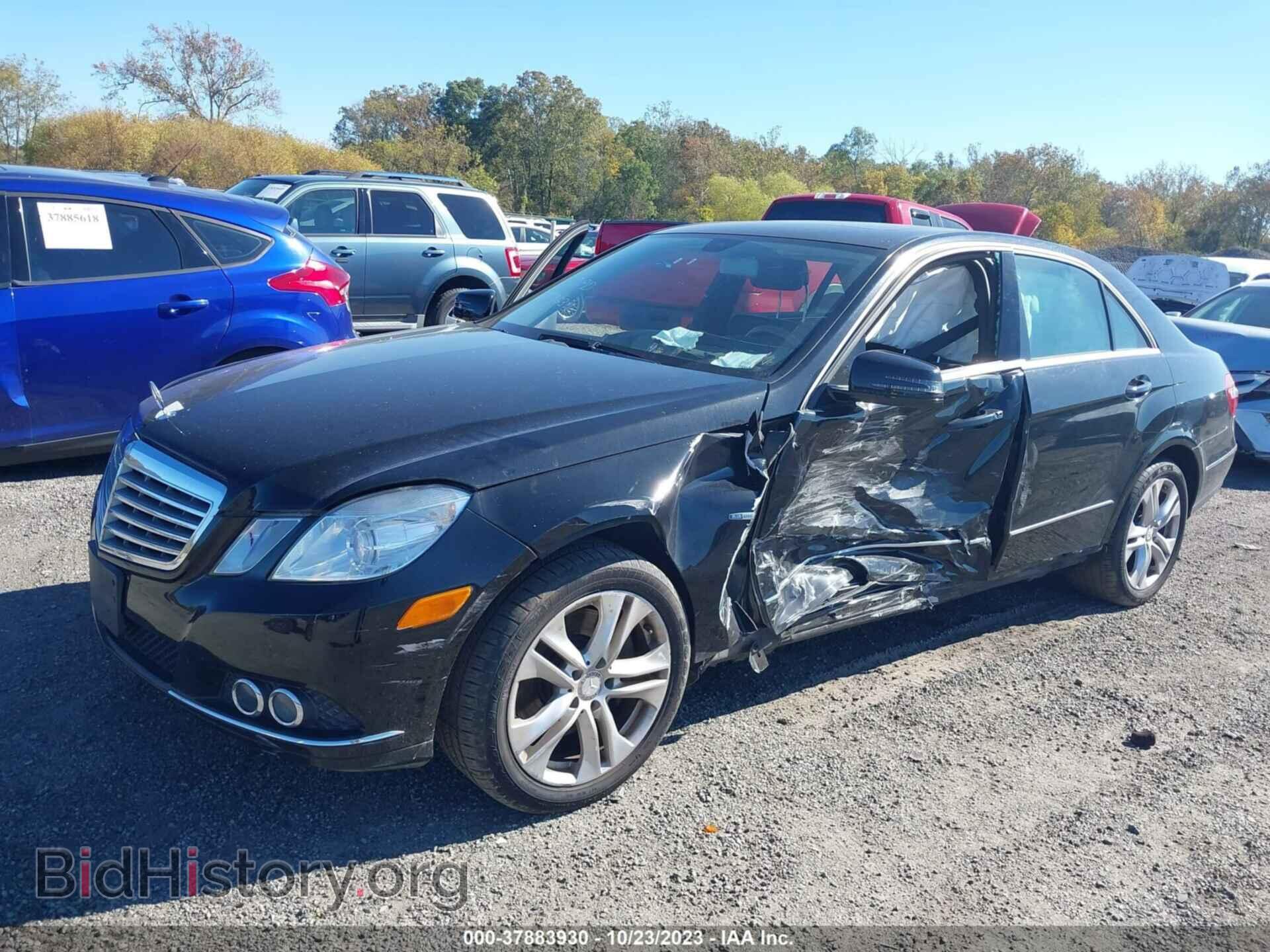 2011 MERCEDES-BENZ E-CLASS - VIN: WDDHF2EB8BA371370 - Фото 2