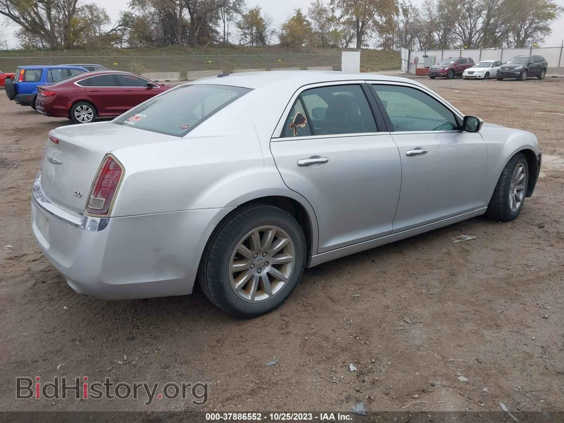 2012 CHRYSLER 300 - VIN: 2C3CCACG6CH221254 - Фото 4