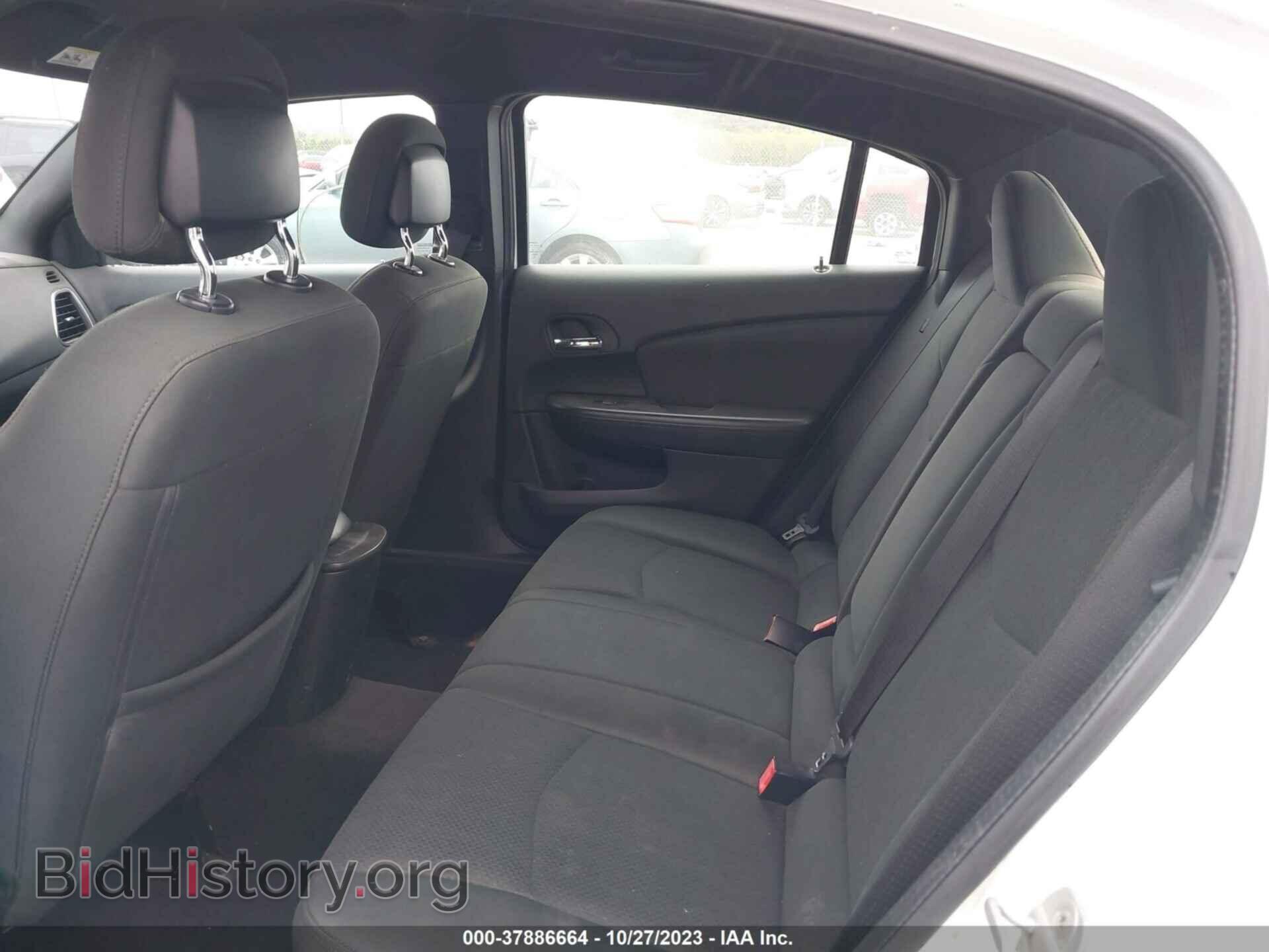 2011 CHRYSLER 200 - VIN: 1C3BC1FB8BN576167 - Фото 8