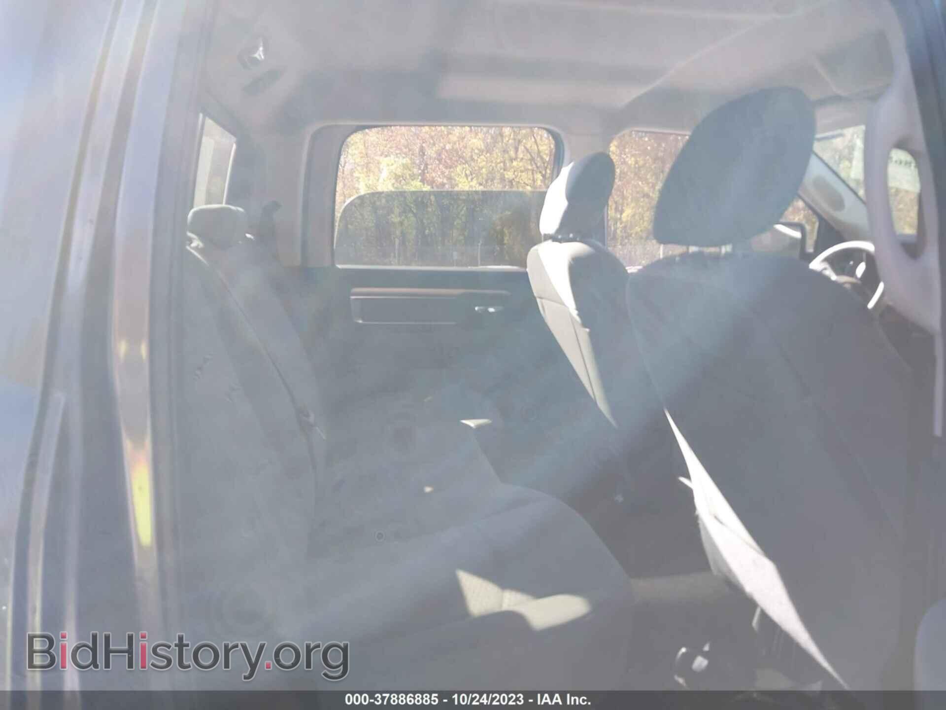 2017 RAM 1500 - VIN: 1C6RR7TT2HS680390 - Фото 8