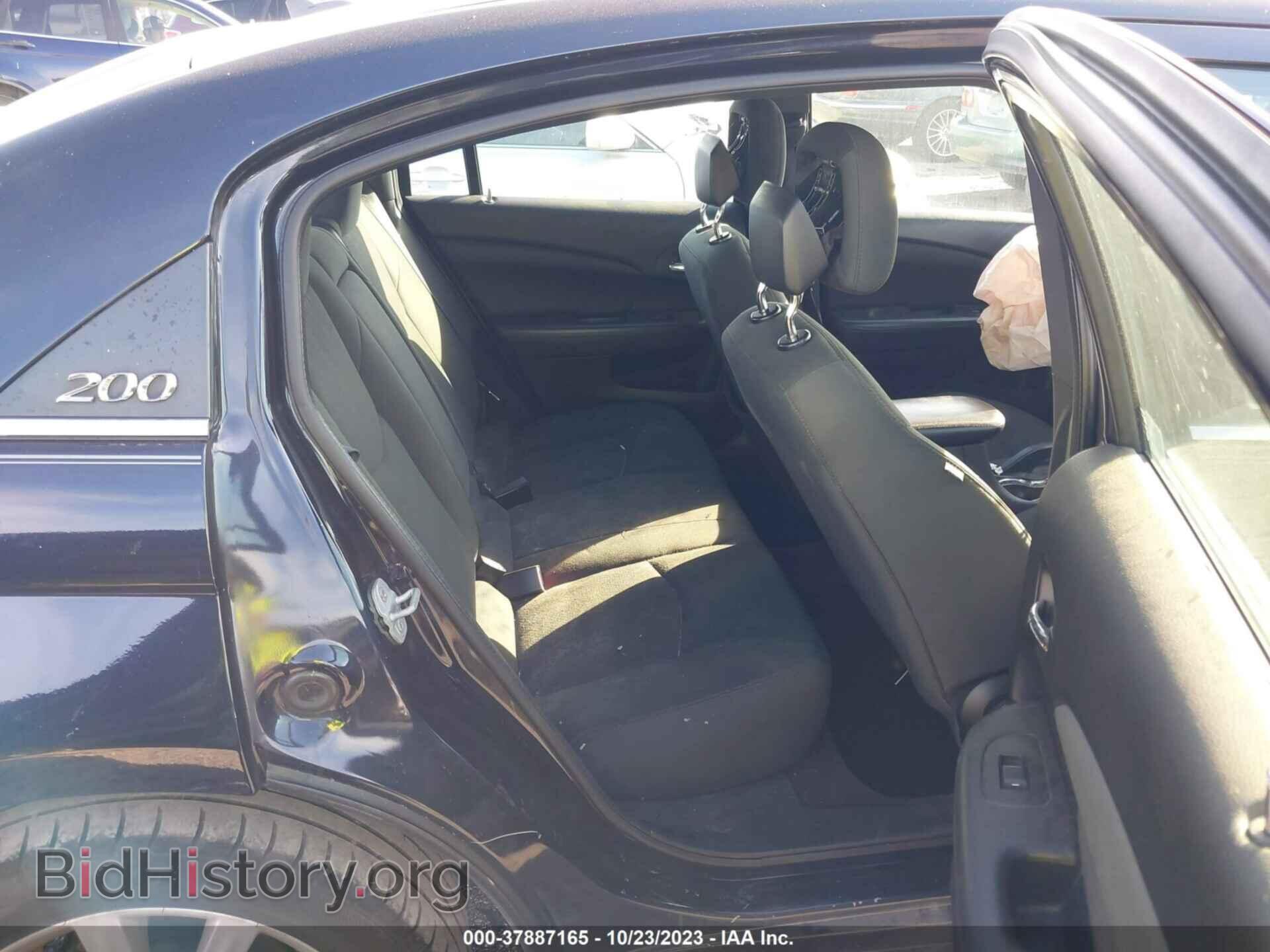 2011 CHRYSLER 200 - VIN: 1C3BC1FG2BN526795 - Photo 8