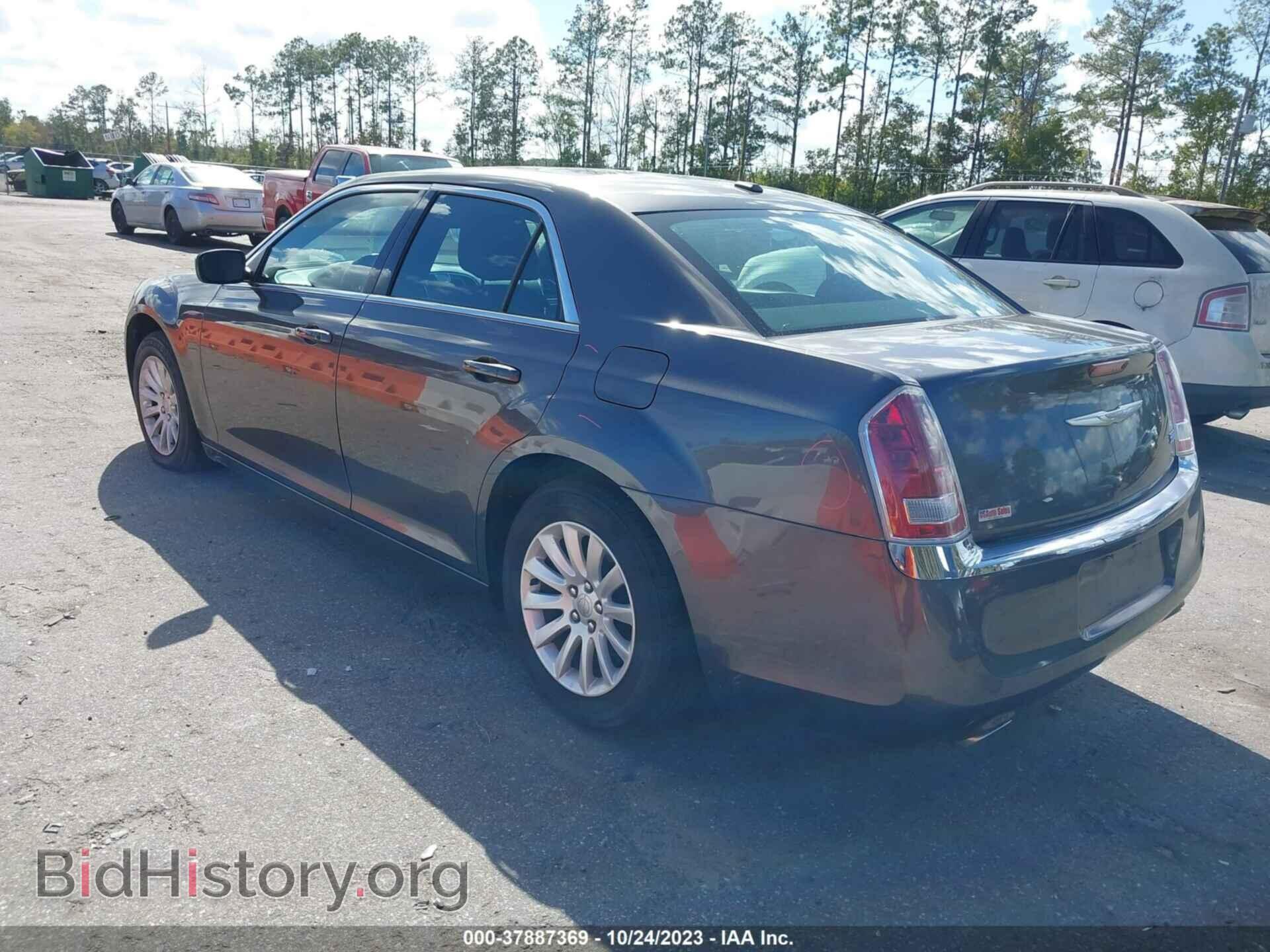 2014 CHRYSLER 300 - VIN: 2C3CCAAG0EH376100 - Фото 3