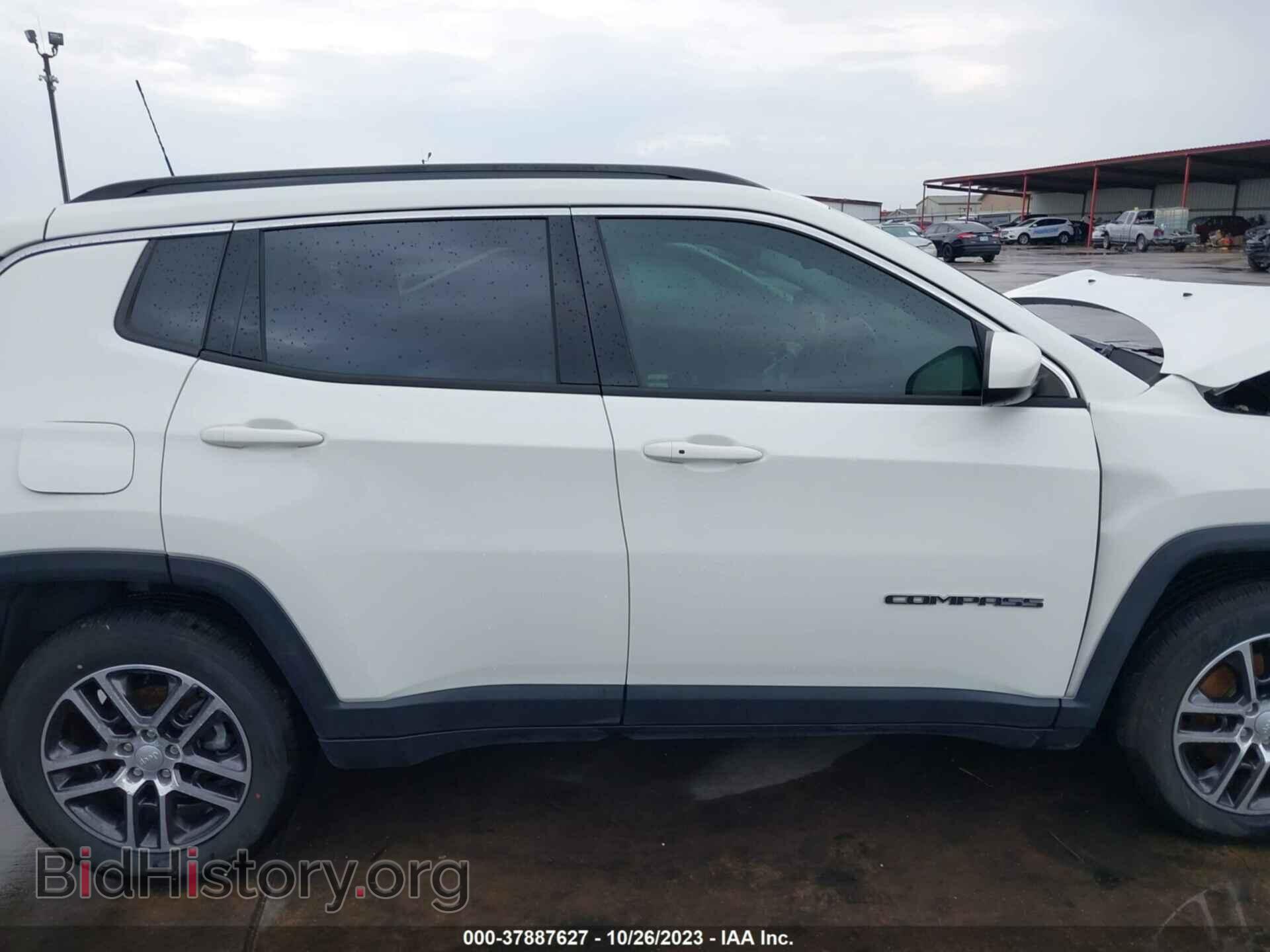 2018 JEEP COMPASS - VIN: 3C4NJCBB1JT226555 - Фото 13
