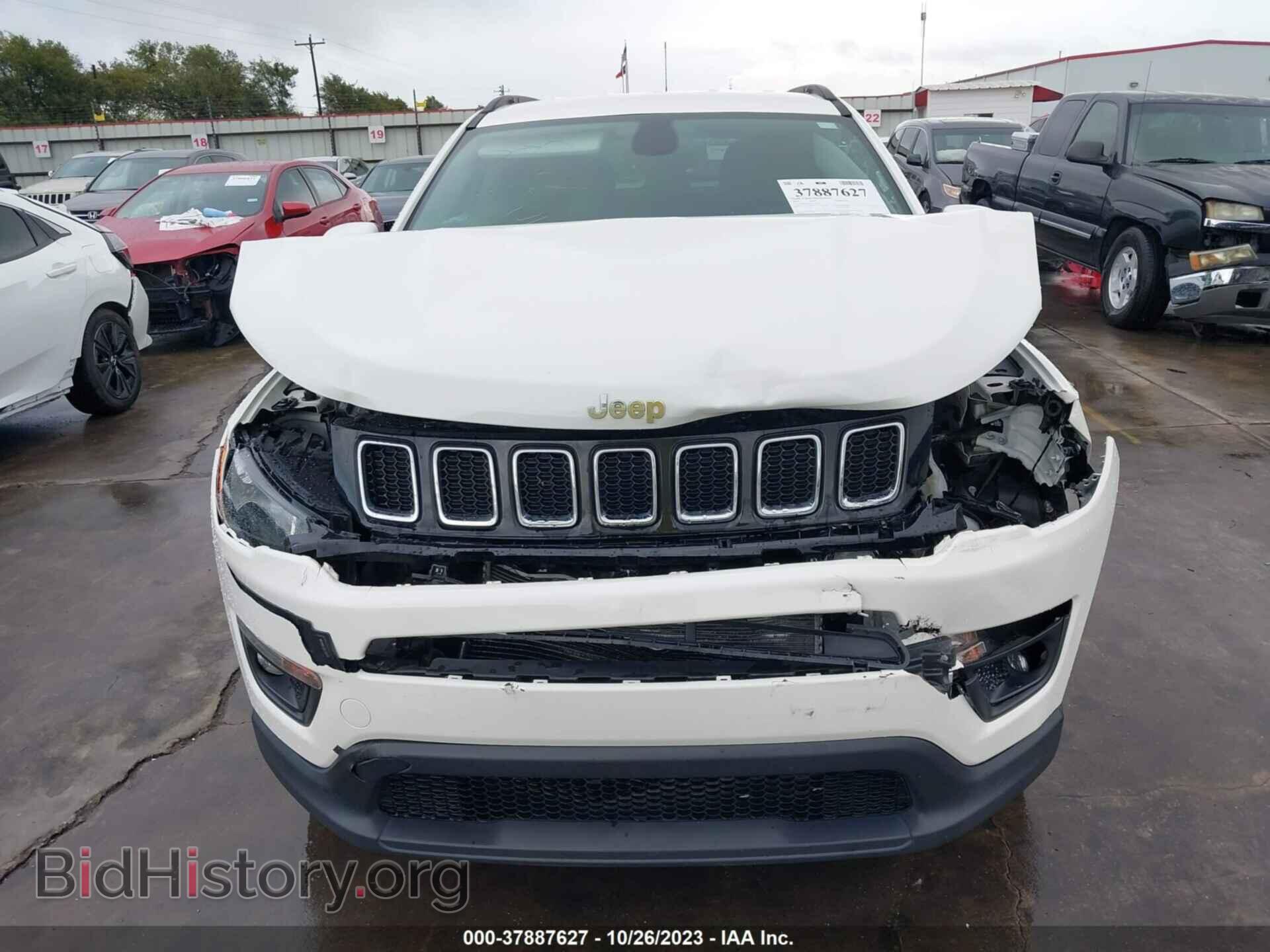 2018 JEEP COMPASS - VIN: 3C4NJCBB1JT226555 - Фото 6