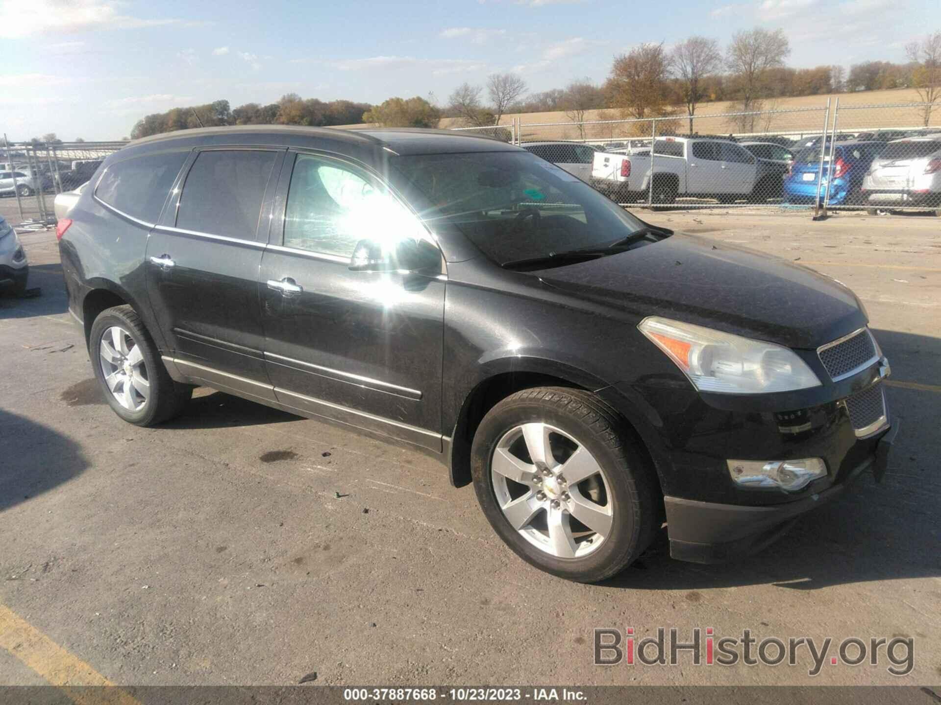 Photo 1GNLVHED4AS116193 - CHEVROLET TRAVERSE 2010