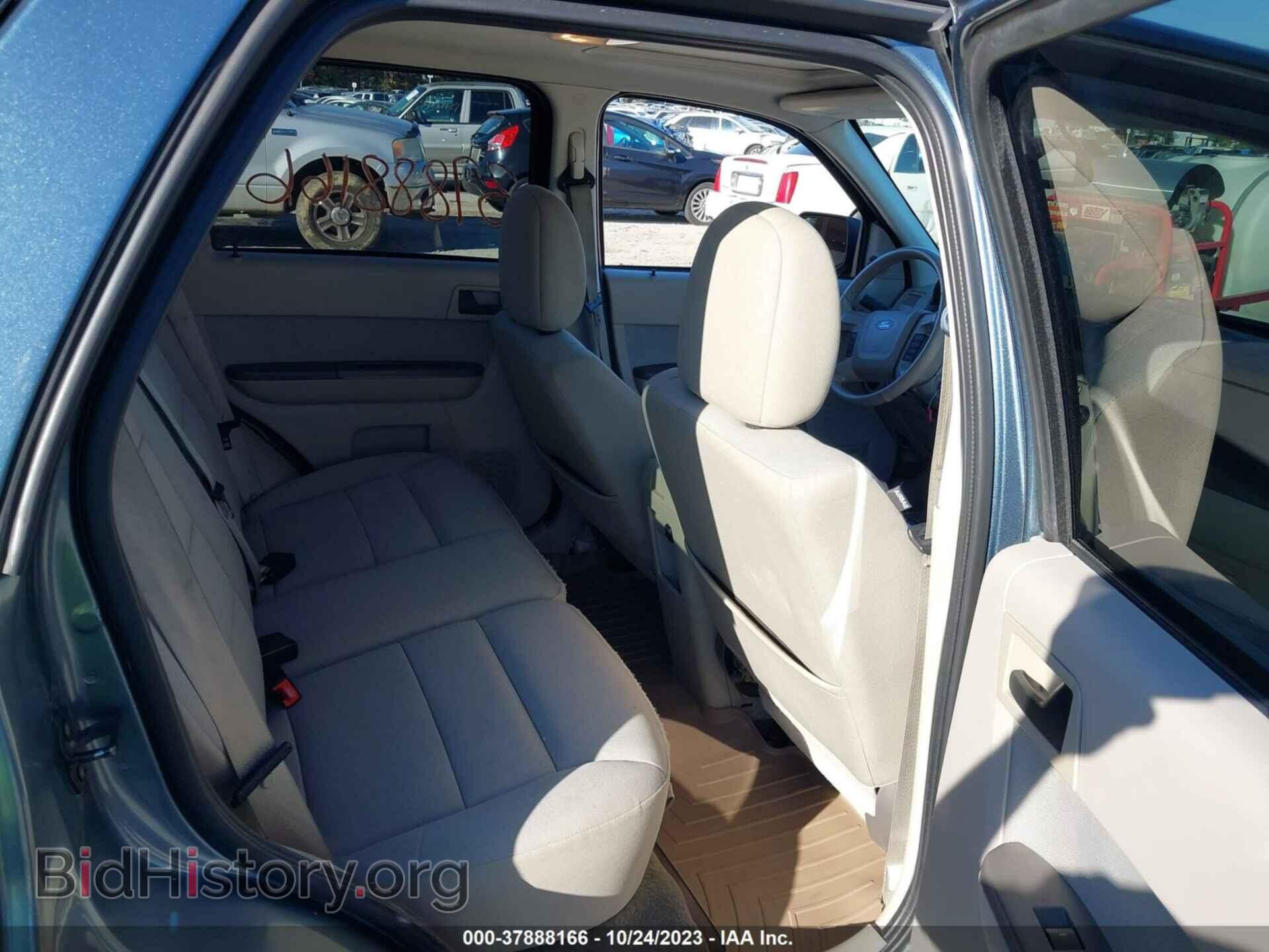 2012 FORD ESCAPE - VIN: 1FMCU9DG1CKA47961 - Фото 8