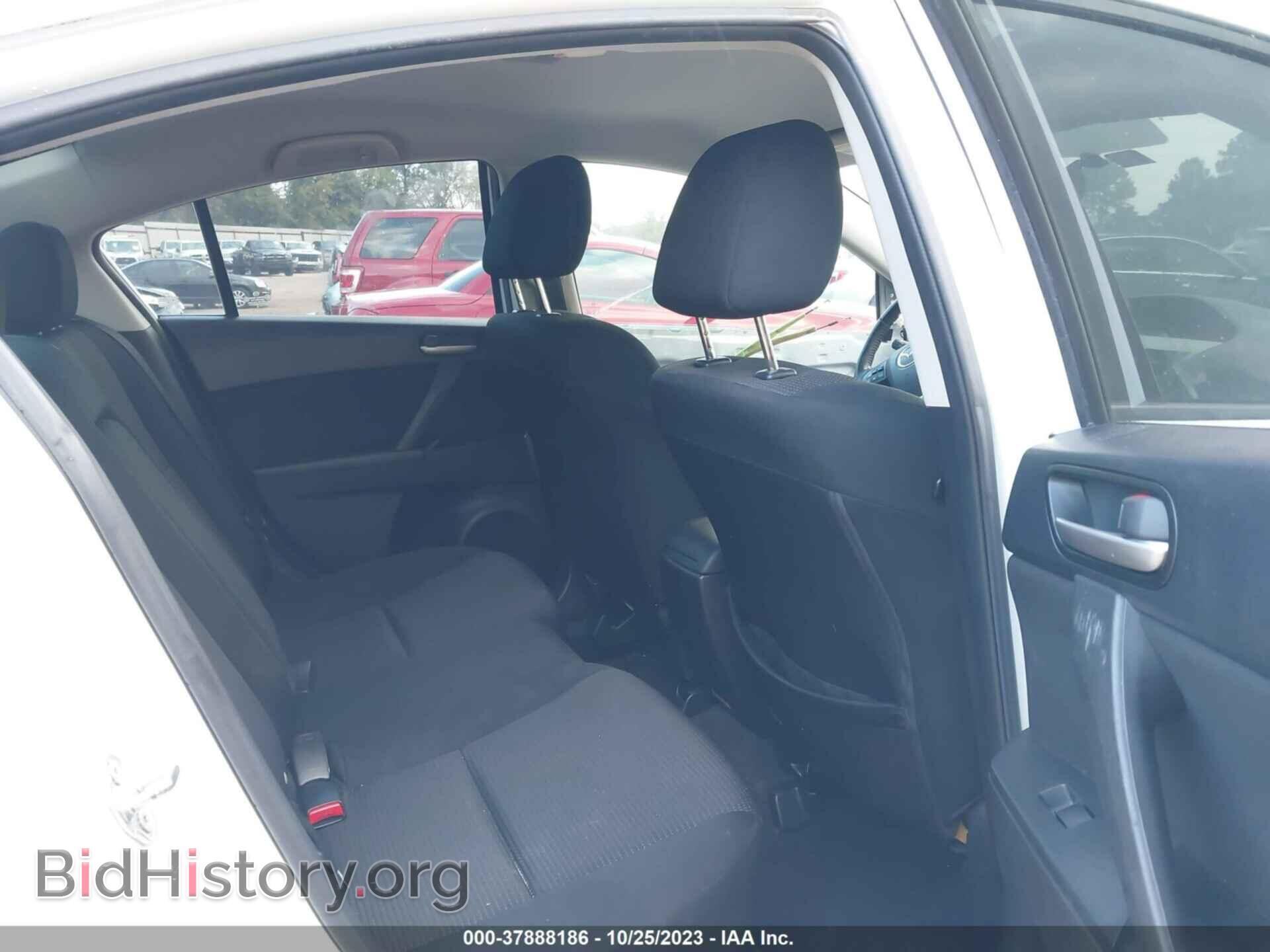 2012 MAZDA MAZDA3 - VIN: JM1BL1V76C1694798 - Фото 8