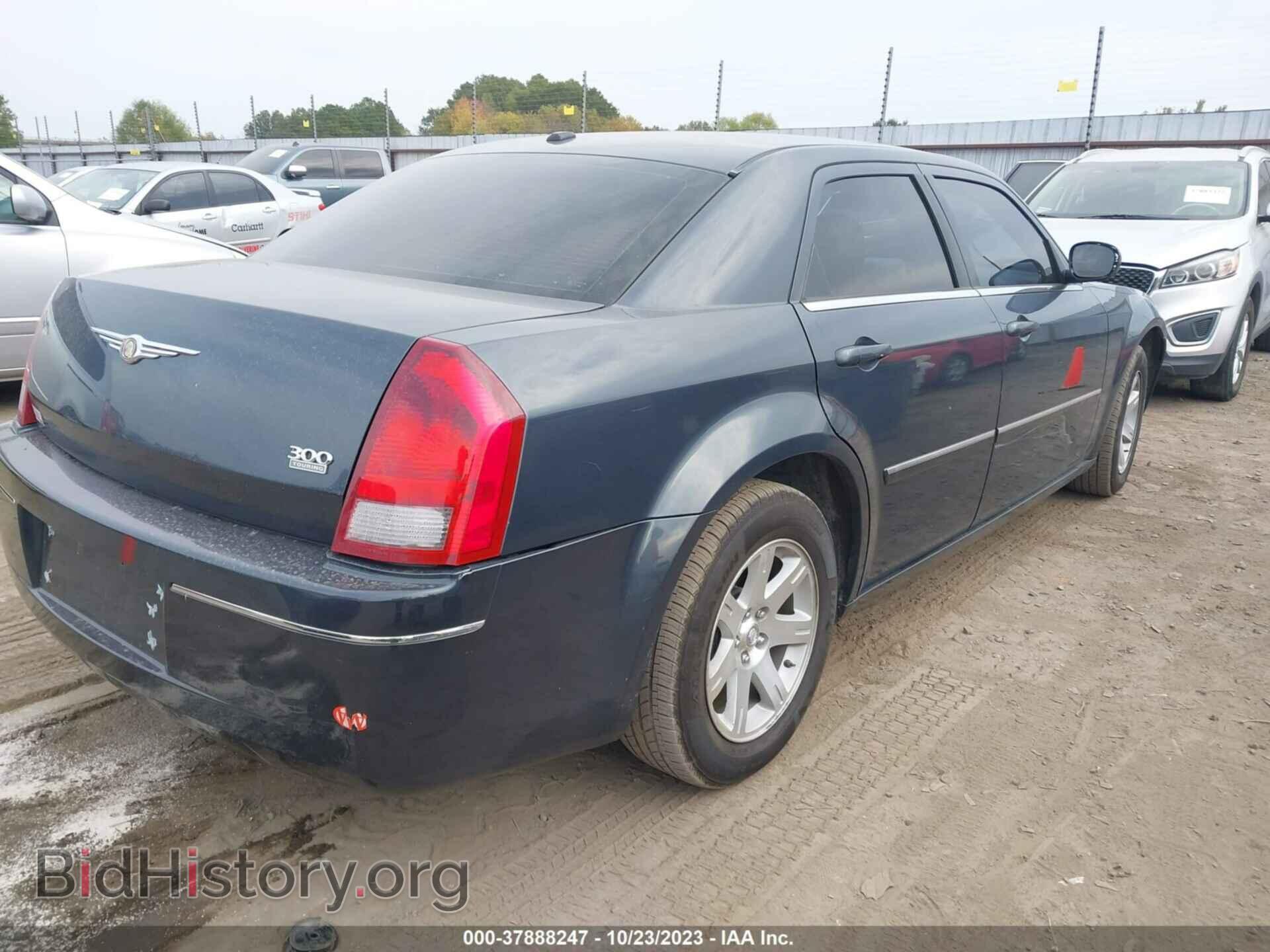 2007 CHRYSLER 300 - VIN: 2C3KA53G37H742883 - Фото 4