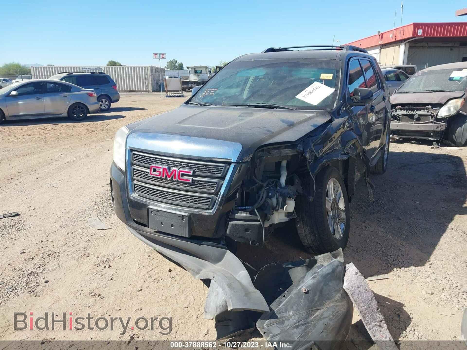 2011 GMC TERRAIN - VIN: 2CTALSEC0B6436517 - Photo 2