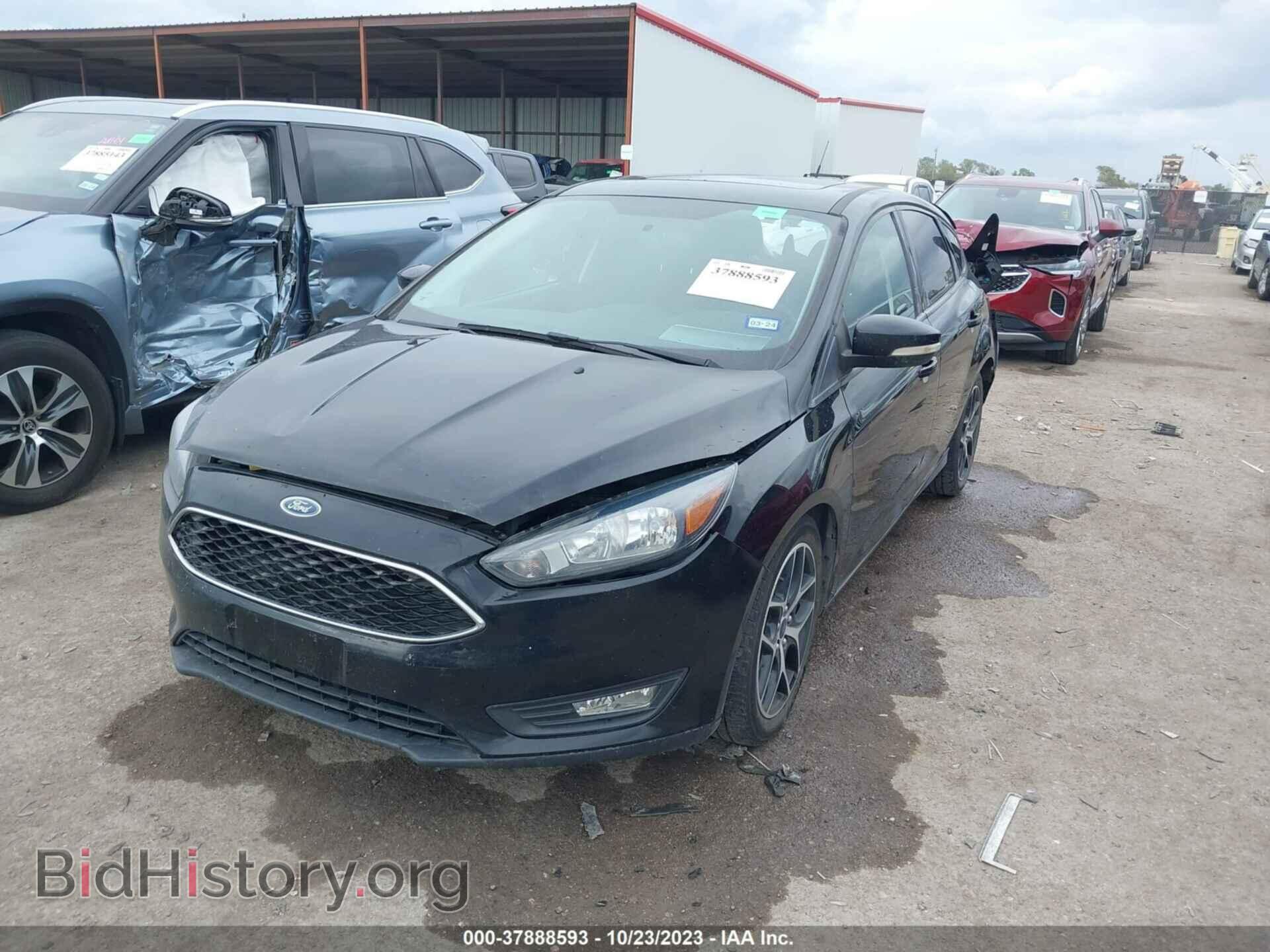 2017 FORD FOCUS - VIN: 1FADP3M22HL205975 - Фото 2