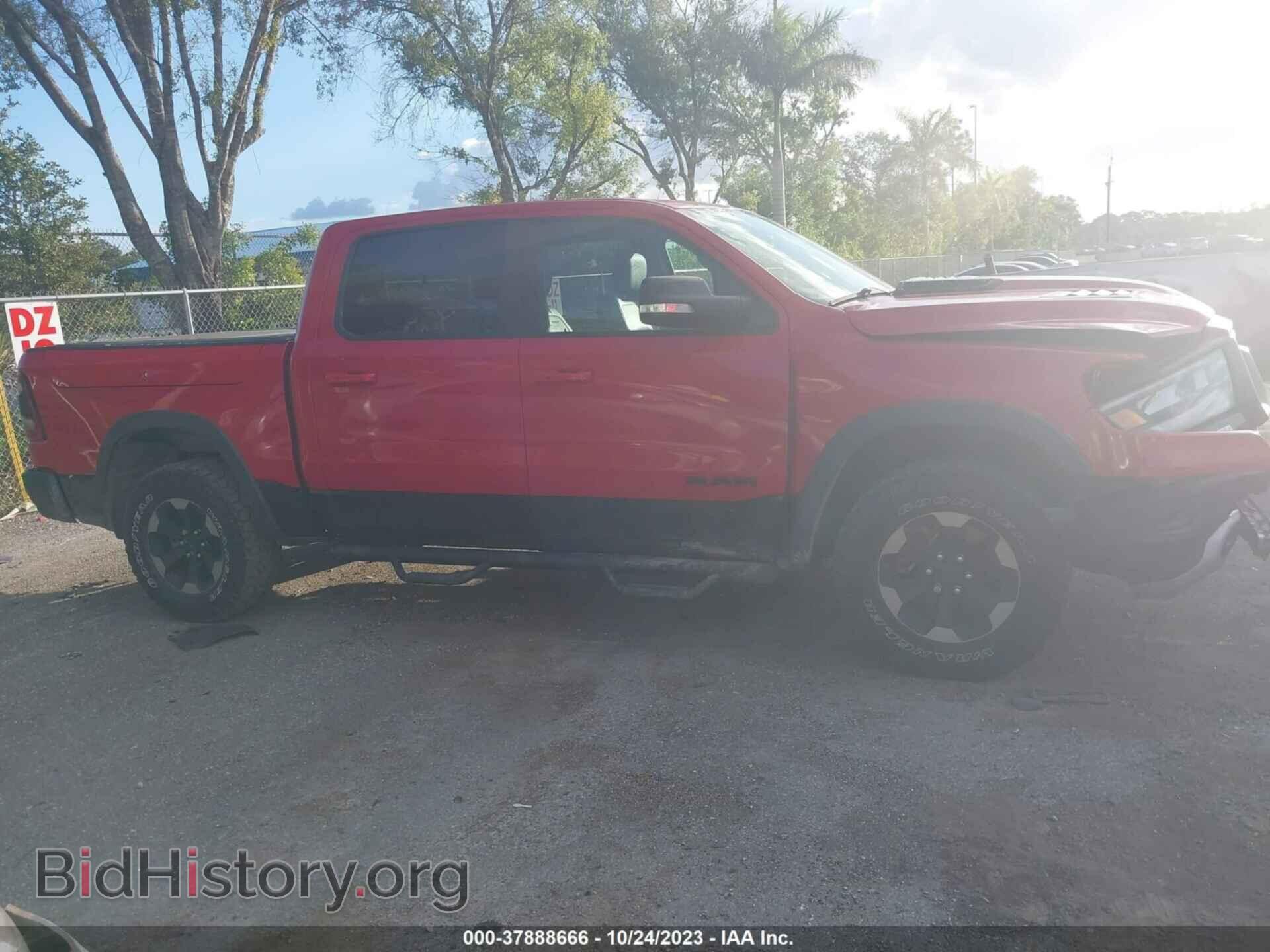 2019 RAM 1500 - VIN: 1C6SRFLT3KN784212 - Фото 13