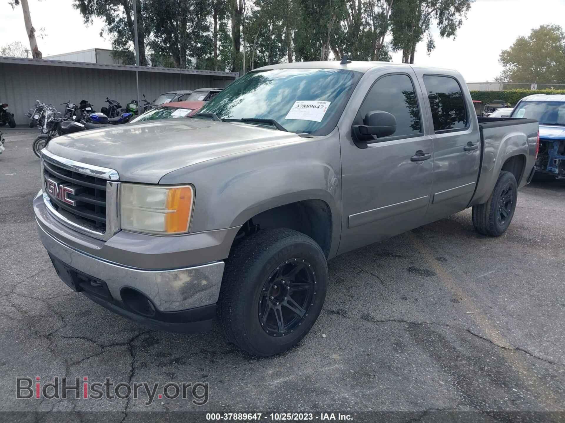 2007 GMC SIERRA 1500 - VIN: 2GTEC13C071724293 - Фото 2