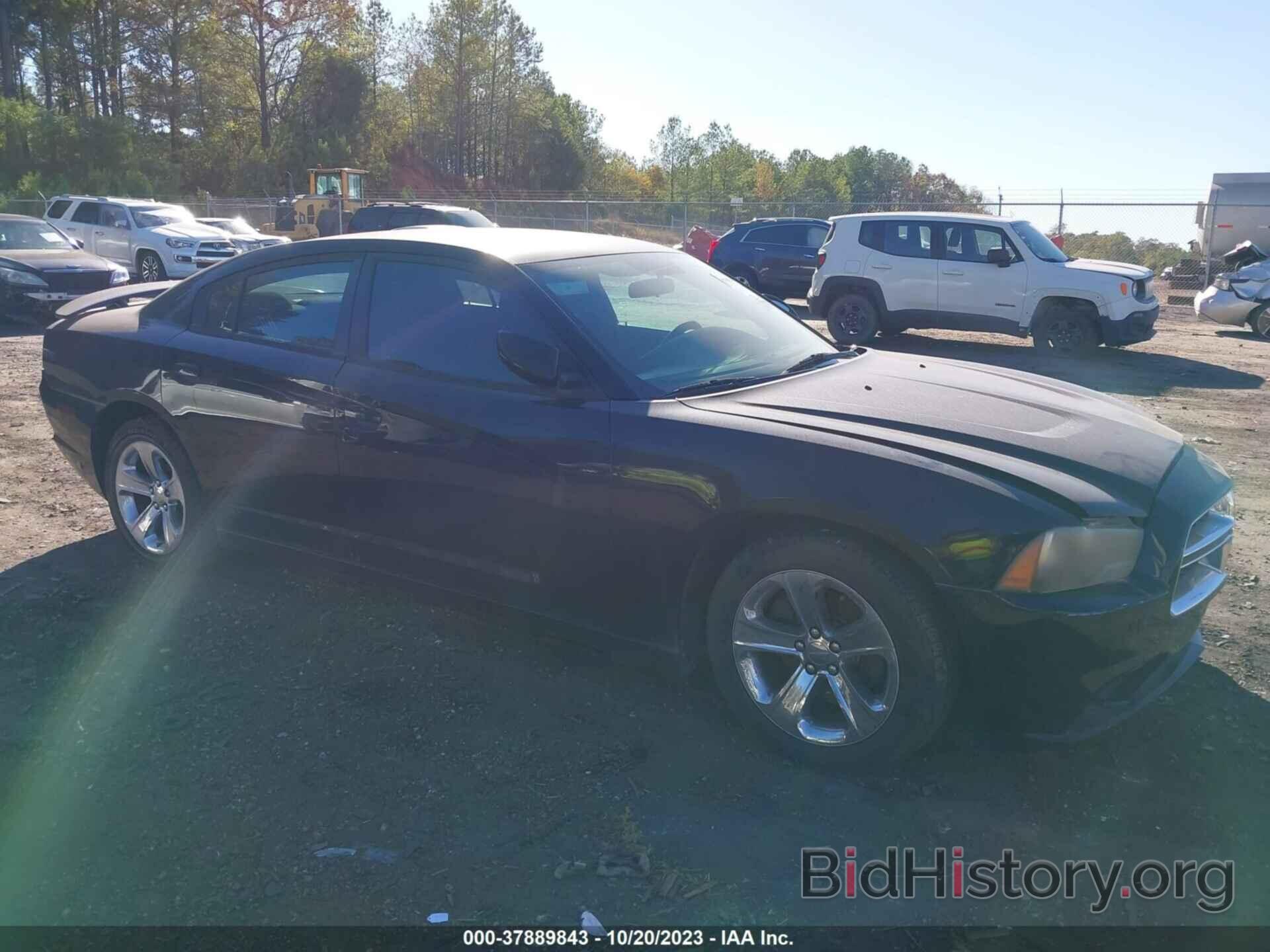 Photo 2C3CDXBG4DH563207 - DODGE CHARGER 2013