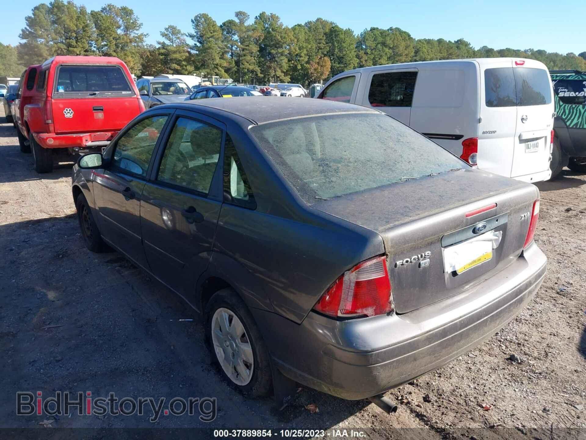 2006 FORD FOCUS - VIN: 1FAFP34N56W156897 - Фото 3