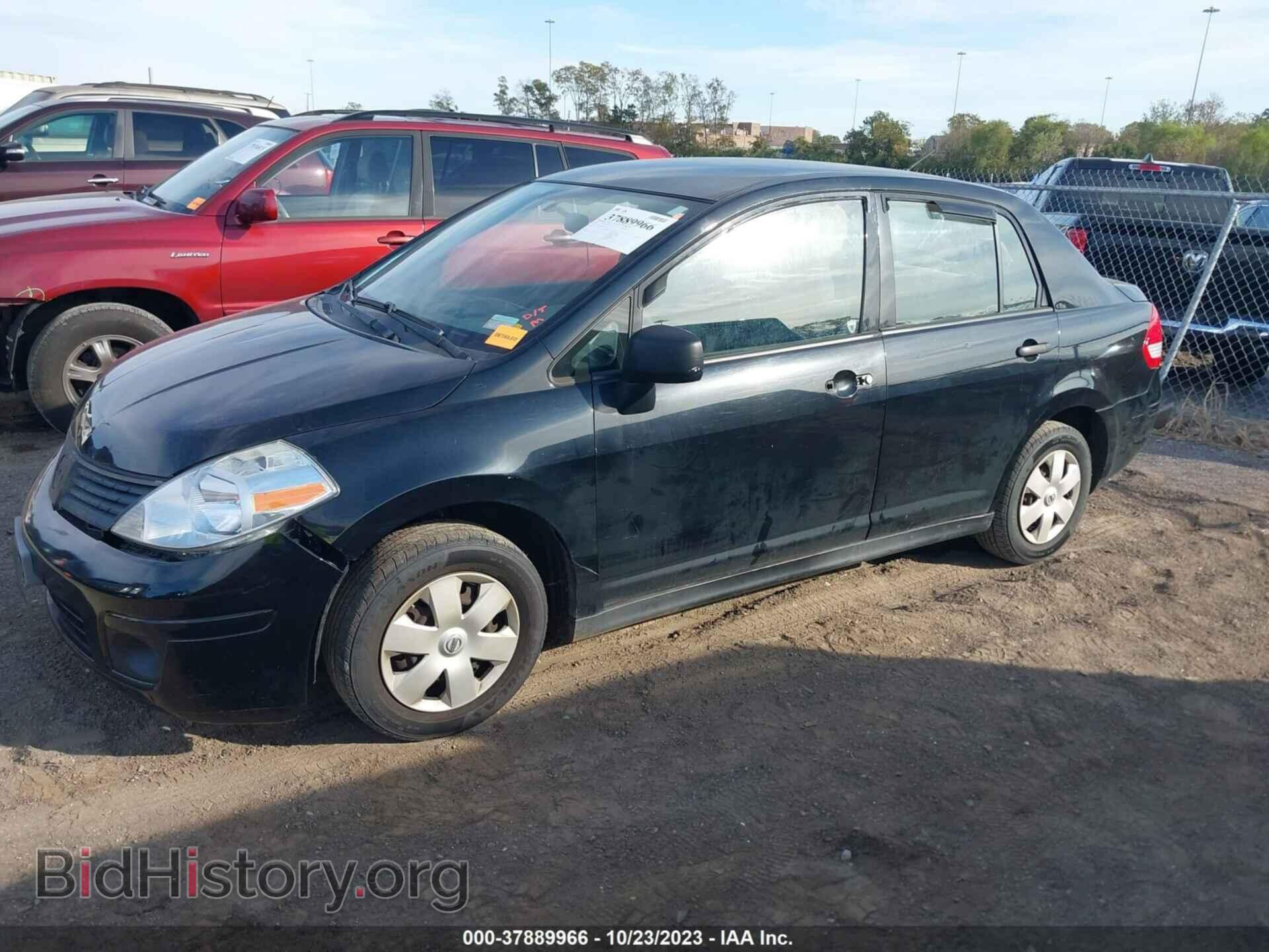 2011 NISSAN VERSA - VIN: 3N1CC1AP2BL371630 - Фото 2