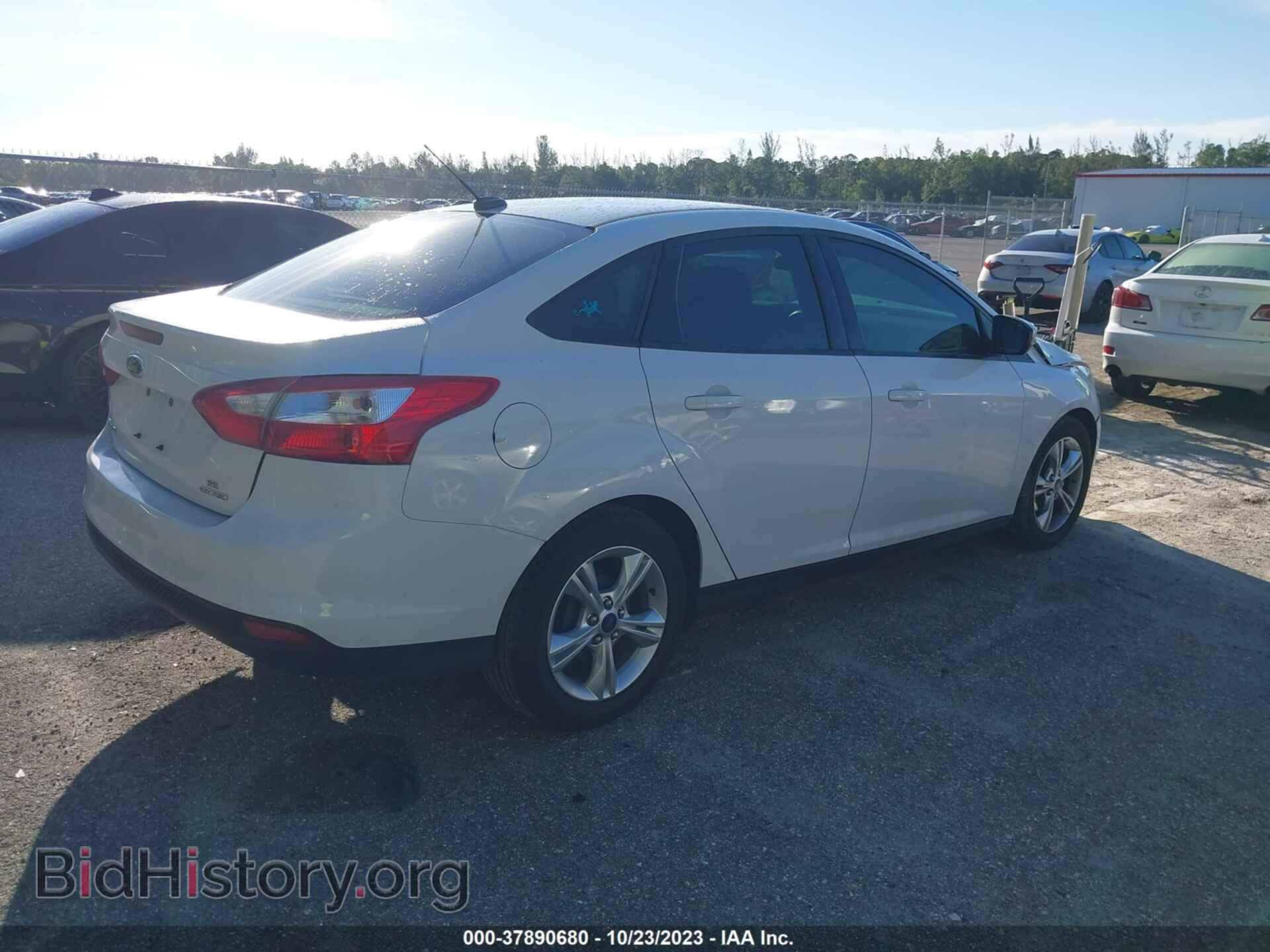 2014 FORD FOCUS - VIN: 1FADP3F2XEL233659 - Photo 4