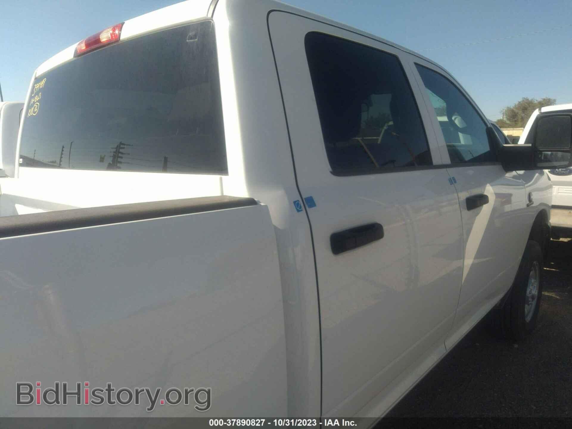 2023 RAM 2500 - VIN: 3C6UR5CL0PG565761 - Фото 13