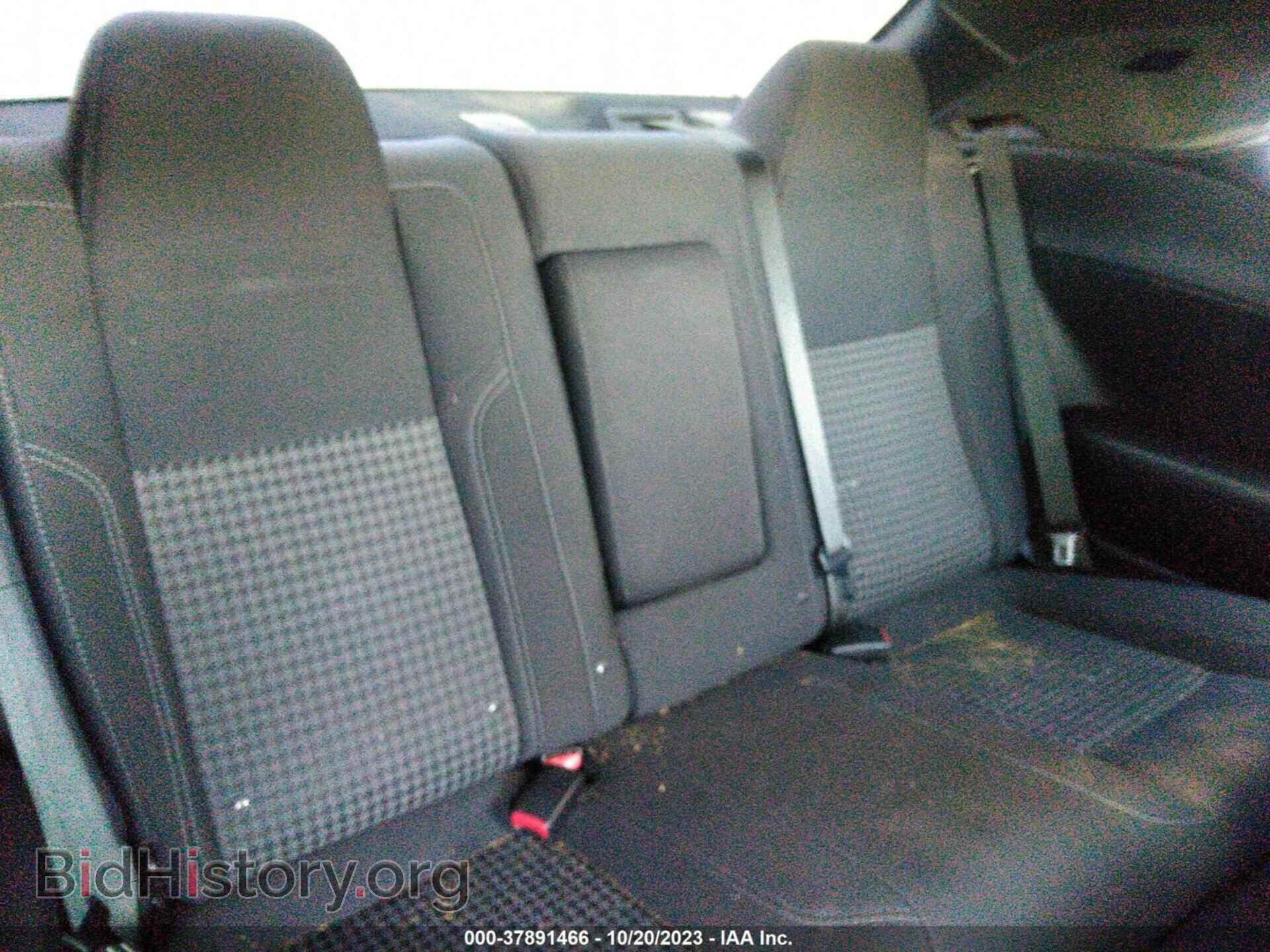 2015 DODGE CHALLENGER - VIN: 2C3CDZAT2FH924382 - Photo 8
